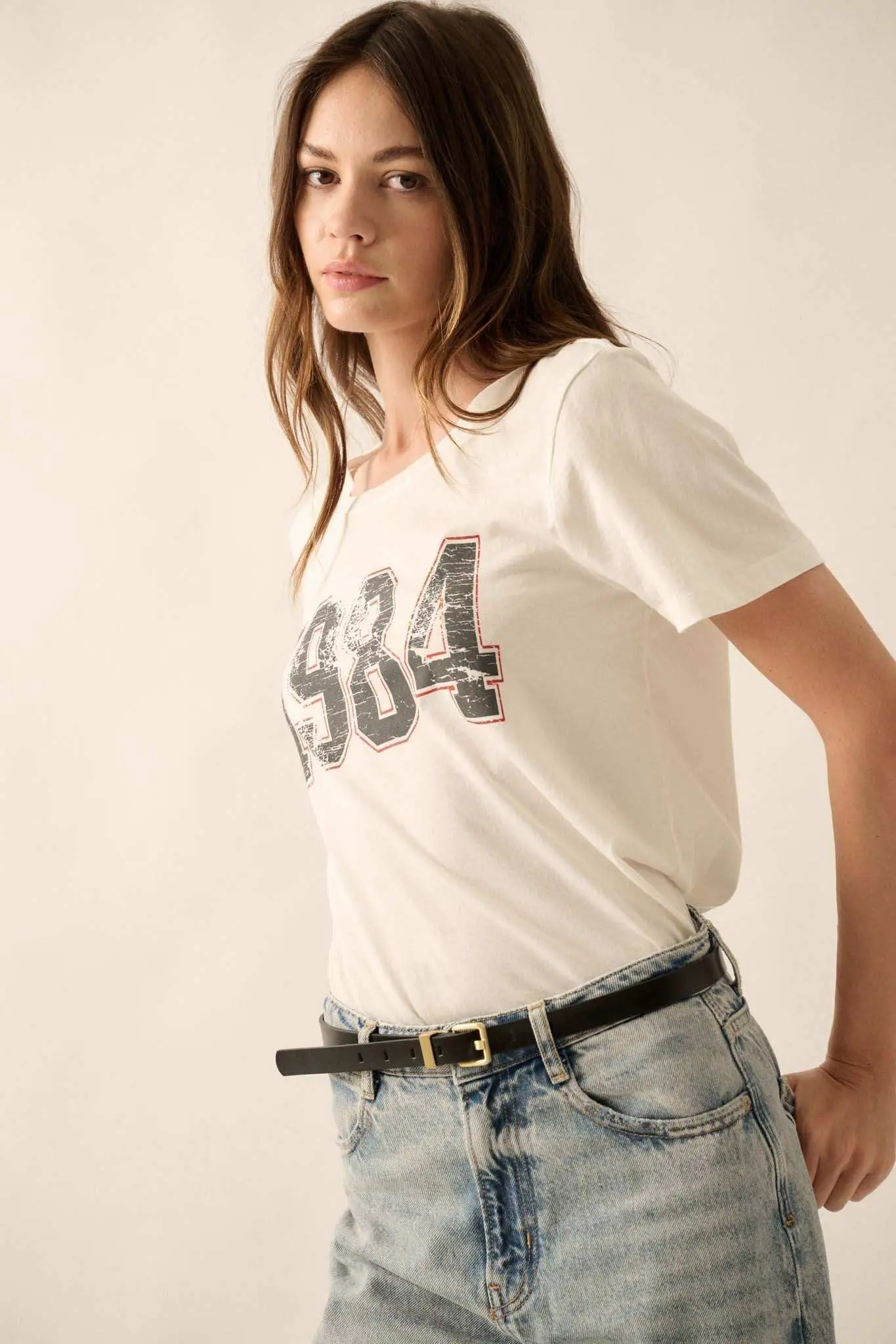 1984 Vintage-Print Varsity Graphic Tee - Image 5