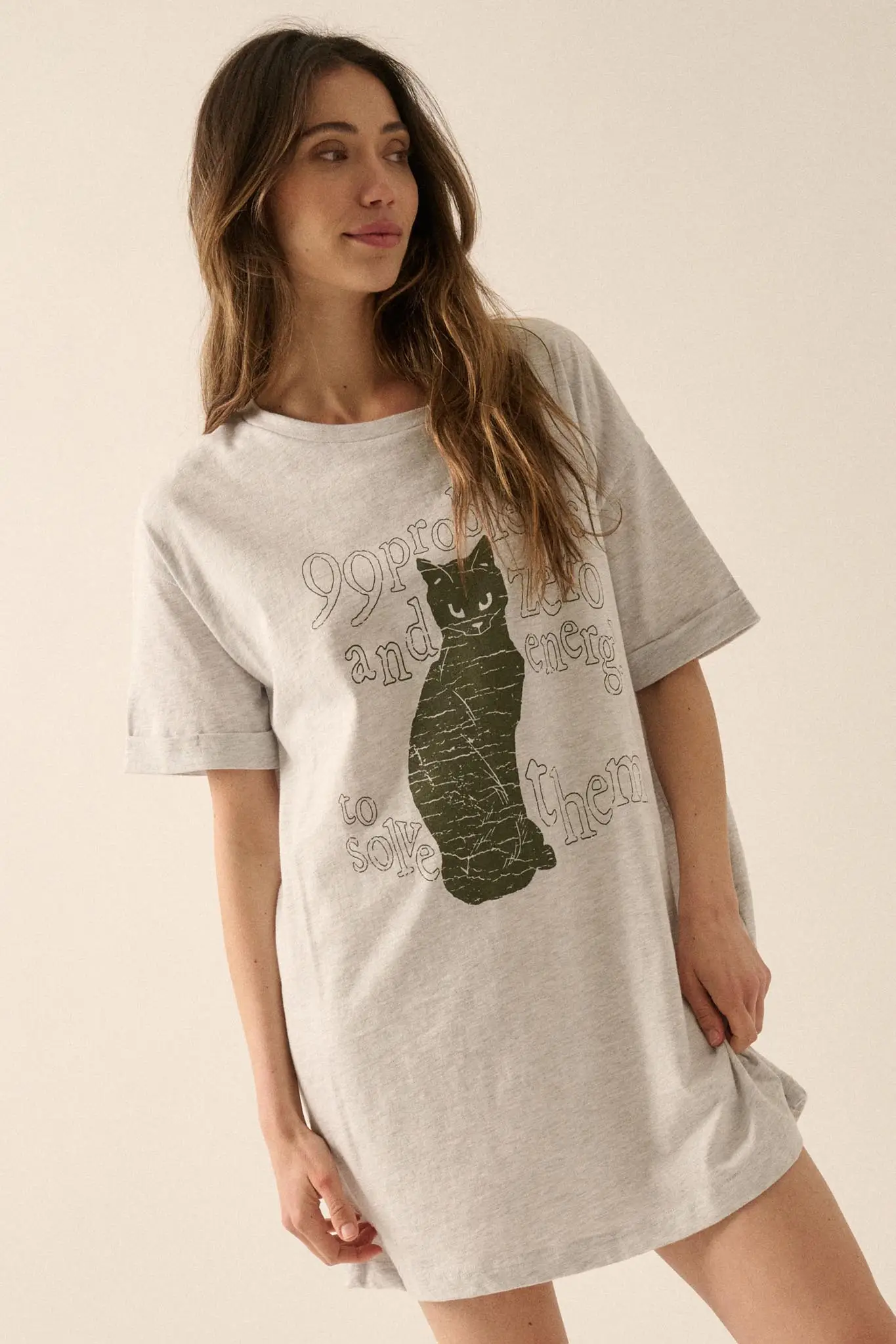 99 Problems Vintage-Print Oversize Cat Graphic Tee - Image 3