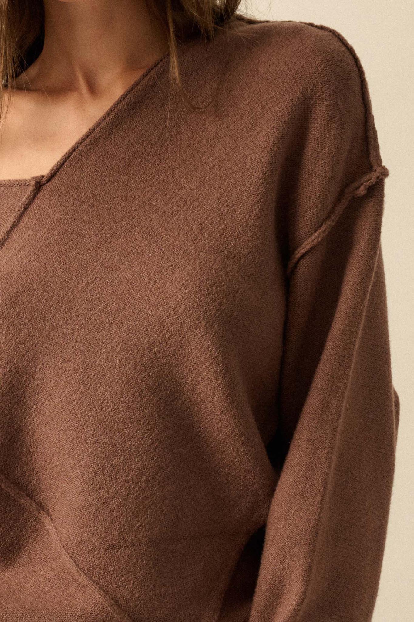 A Cute Angle Asymmetrical Exposed-Seam Sweater - Image 17