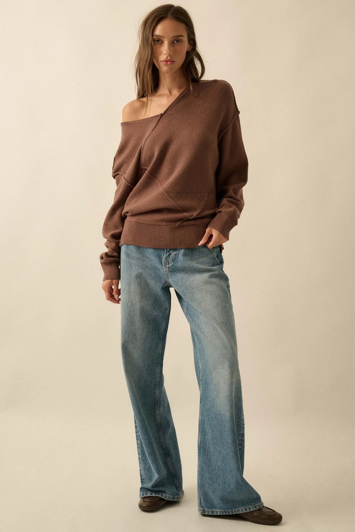 A Cute Angle Asymmetrical Exposed-Seam Sweater - Image 18