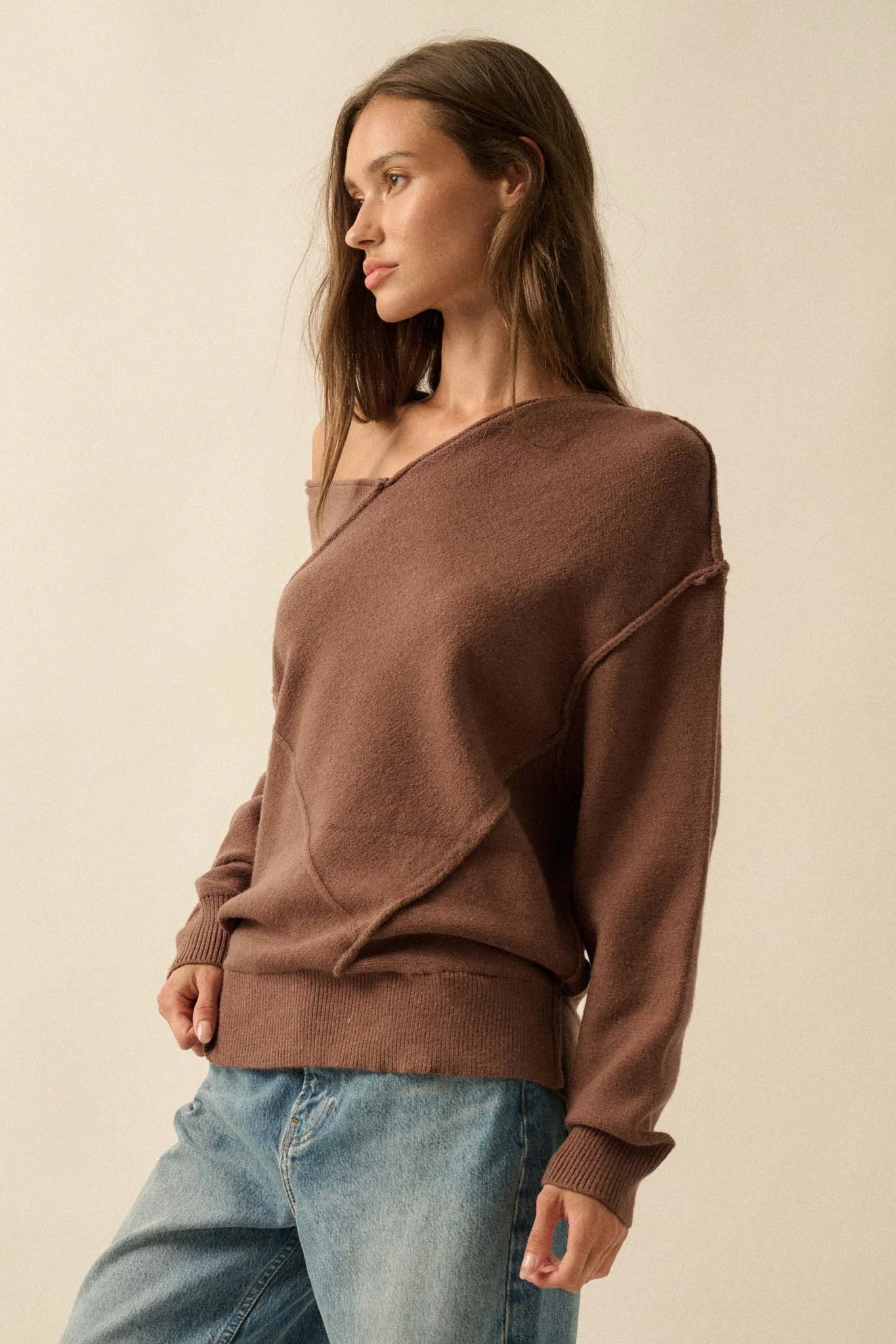 A Cute Angle Asymmetrical Exposed-Seam Sweater - Image 20