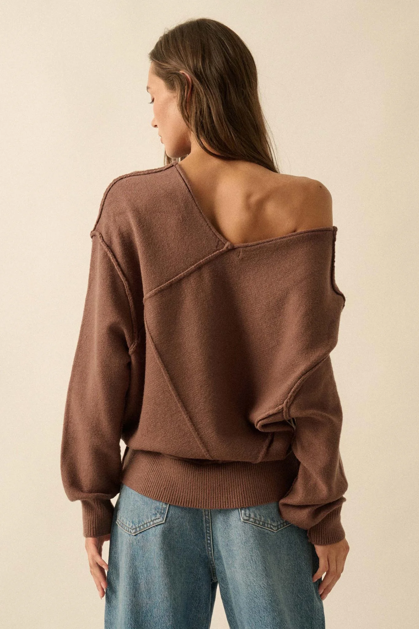 A Cute Angle Asymmetrical Exposed-Seam Sweater - Image 21