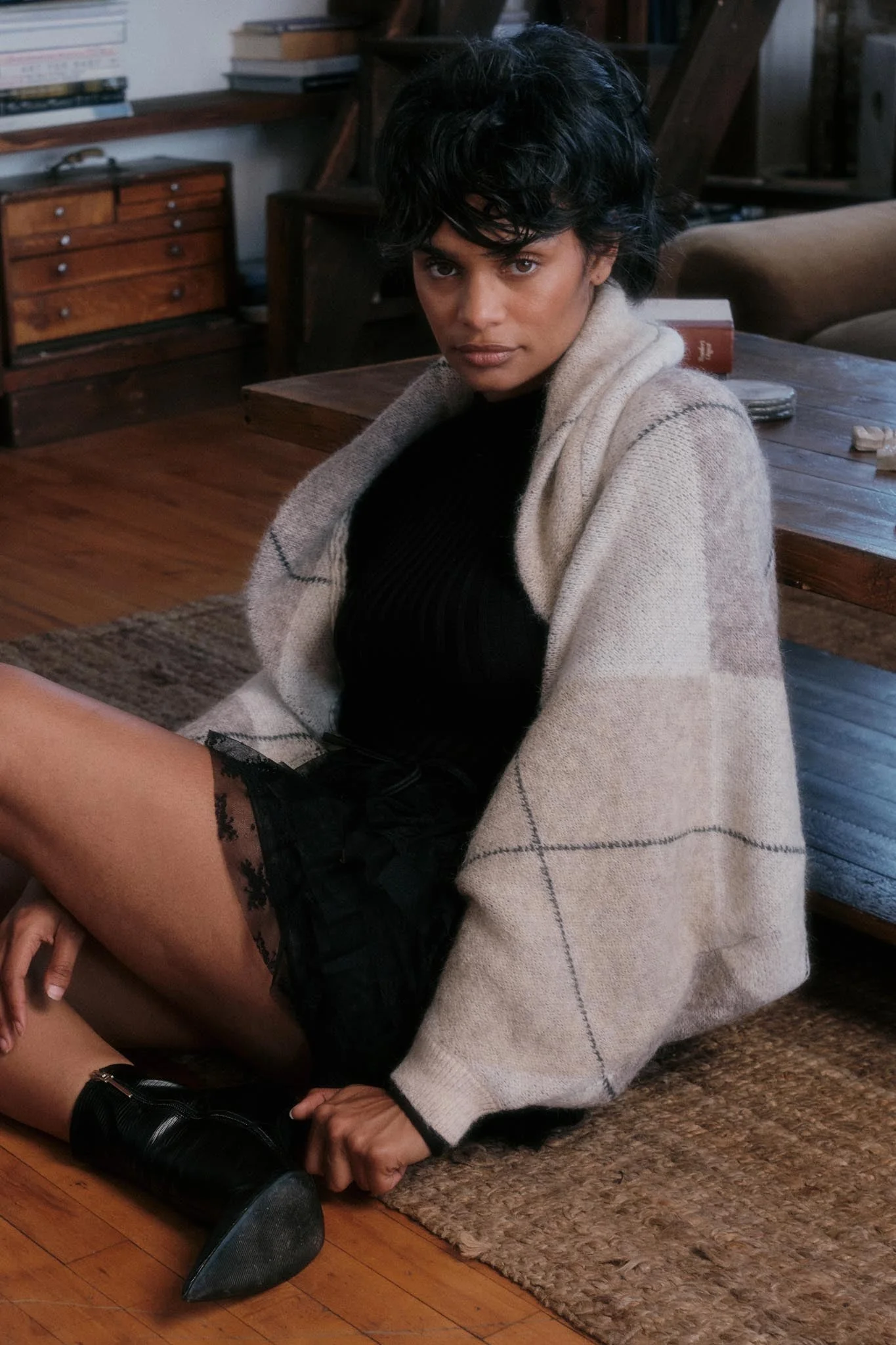 Across the Board Argyle Knit Shrug Cardigan - Image 3
