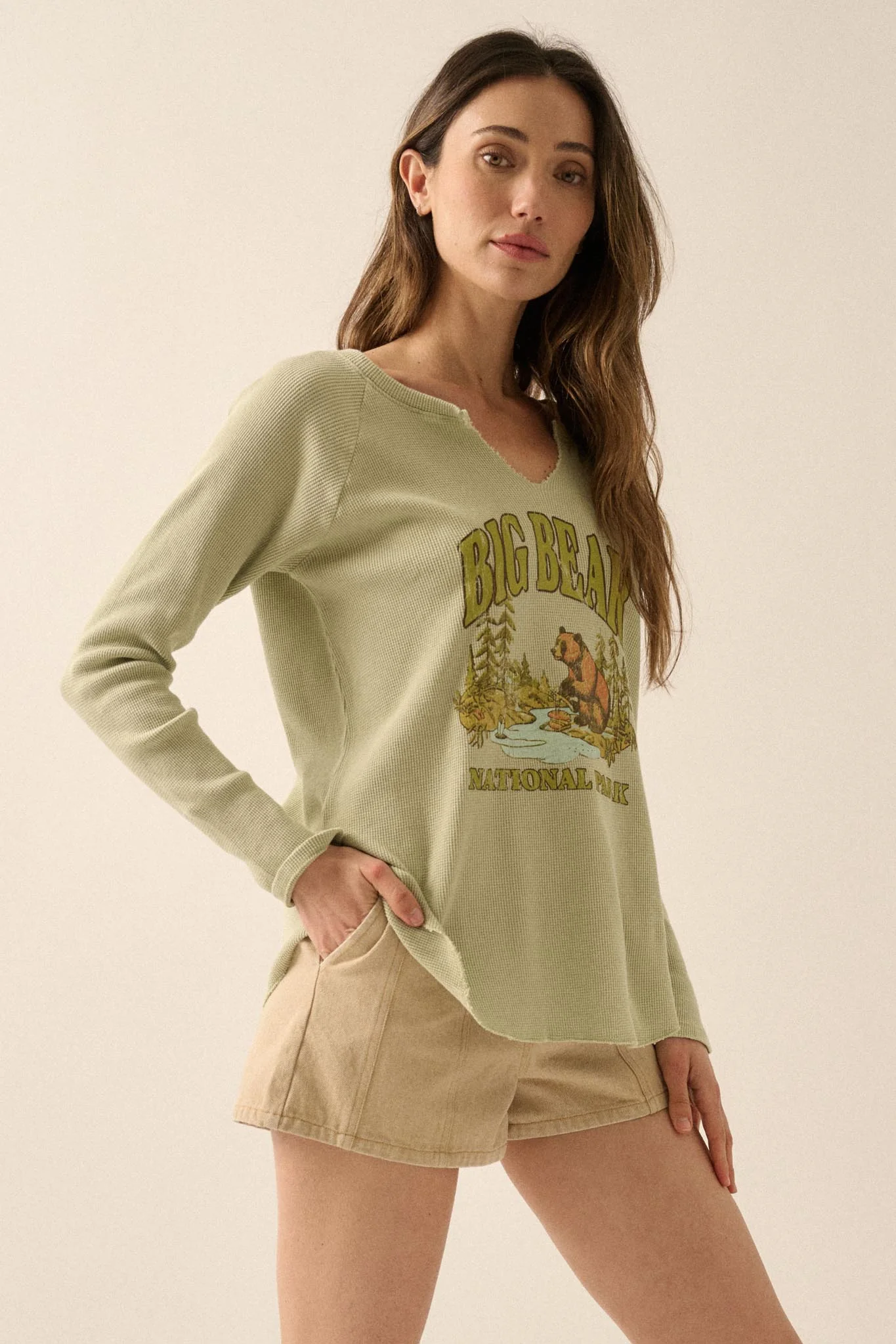 Big Bear Split-Neck Thermal Graphic Top - Image 6