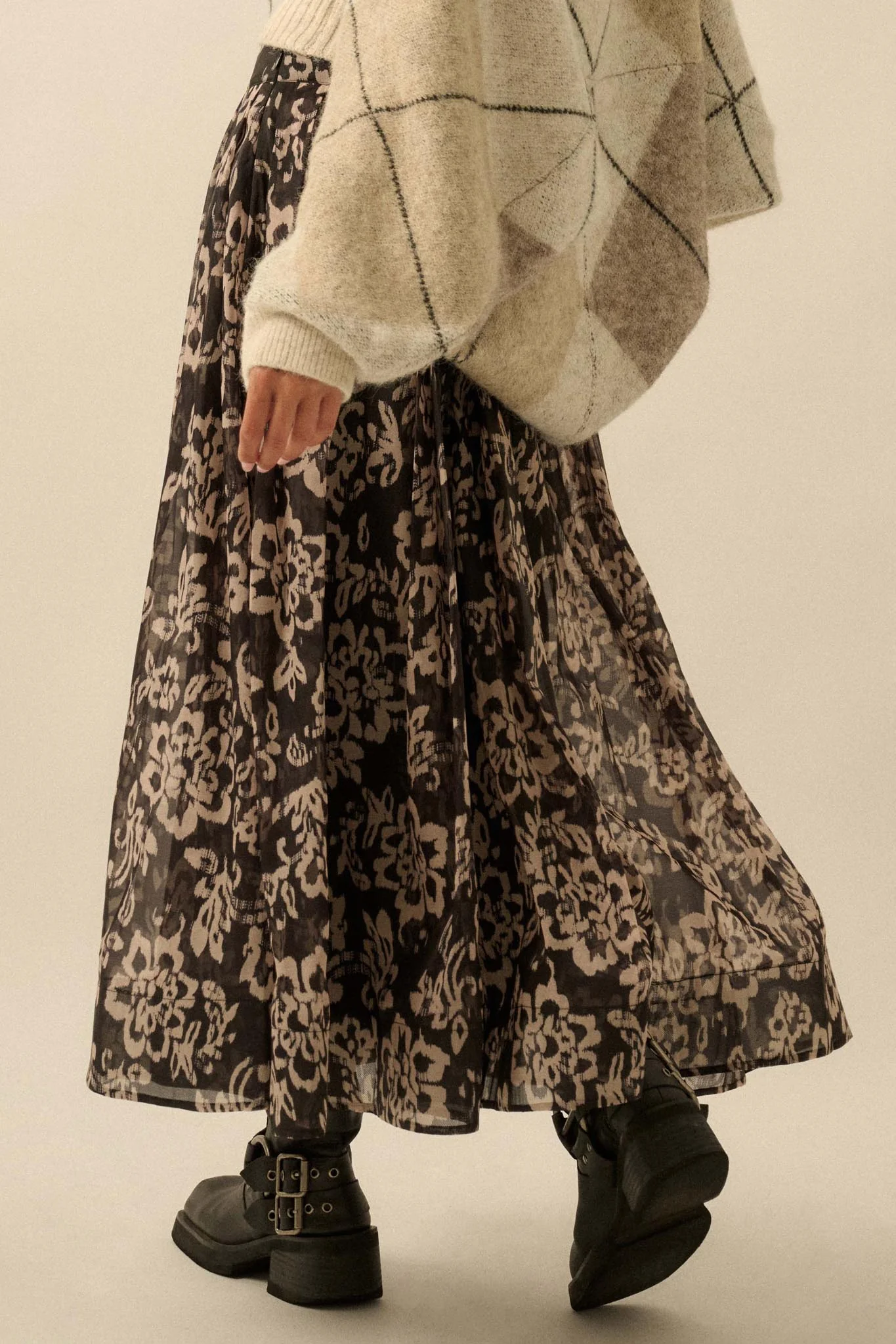 Blooming Grace Floral Organza Circle Midi Skirt - Image 15