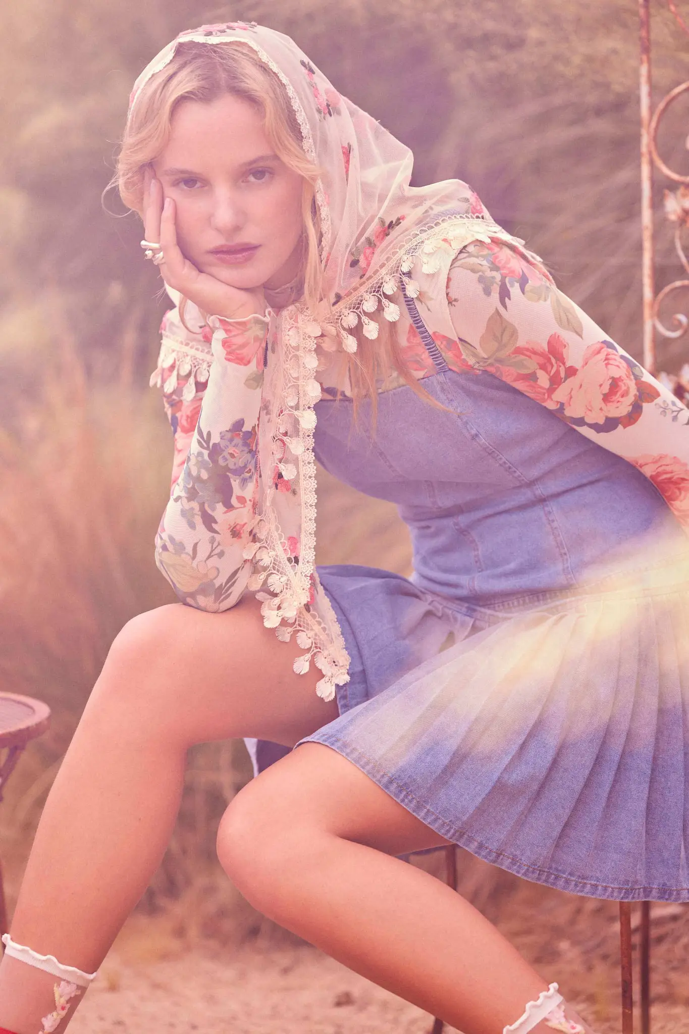 Blooming Heart Floral Mesh Exposed-Seam Top - Image 2