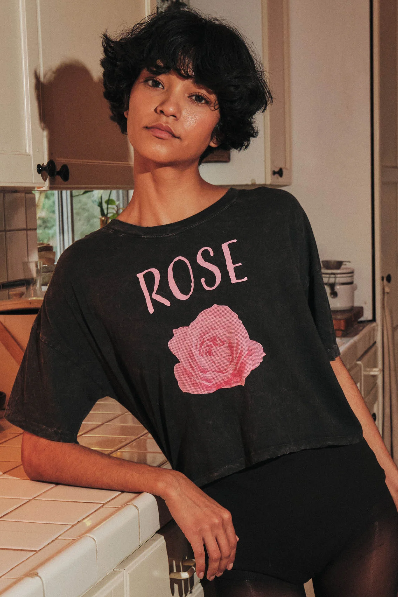 Blooming Rose Vintage-Wash Cropped Graphic Tee - Image 3
