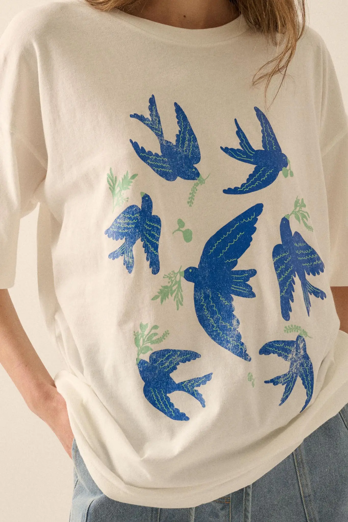 Blue Birds Vintage-Print Oversize Graphic Tee - Image 2