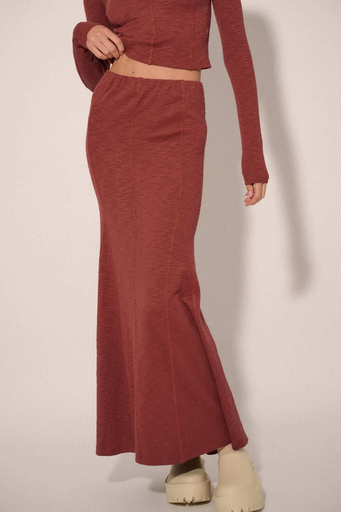 Body of Work Exposed-Seam Rib-Knit Mermaid Skirt - Image 10