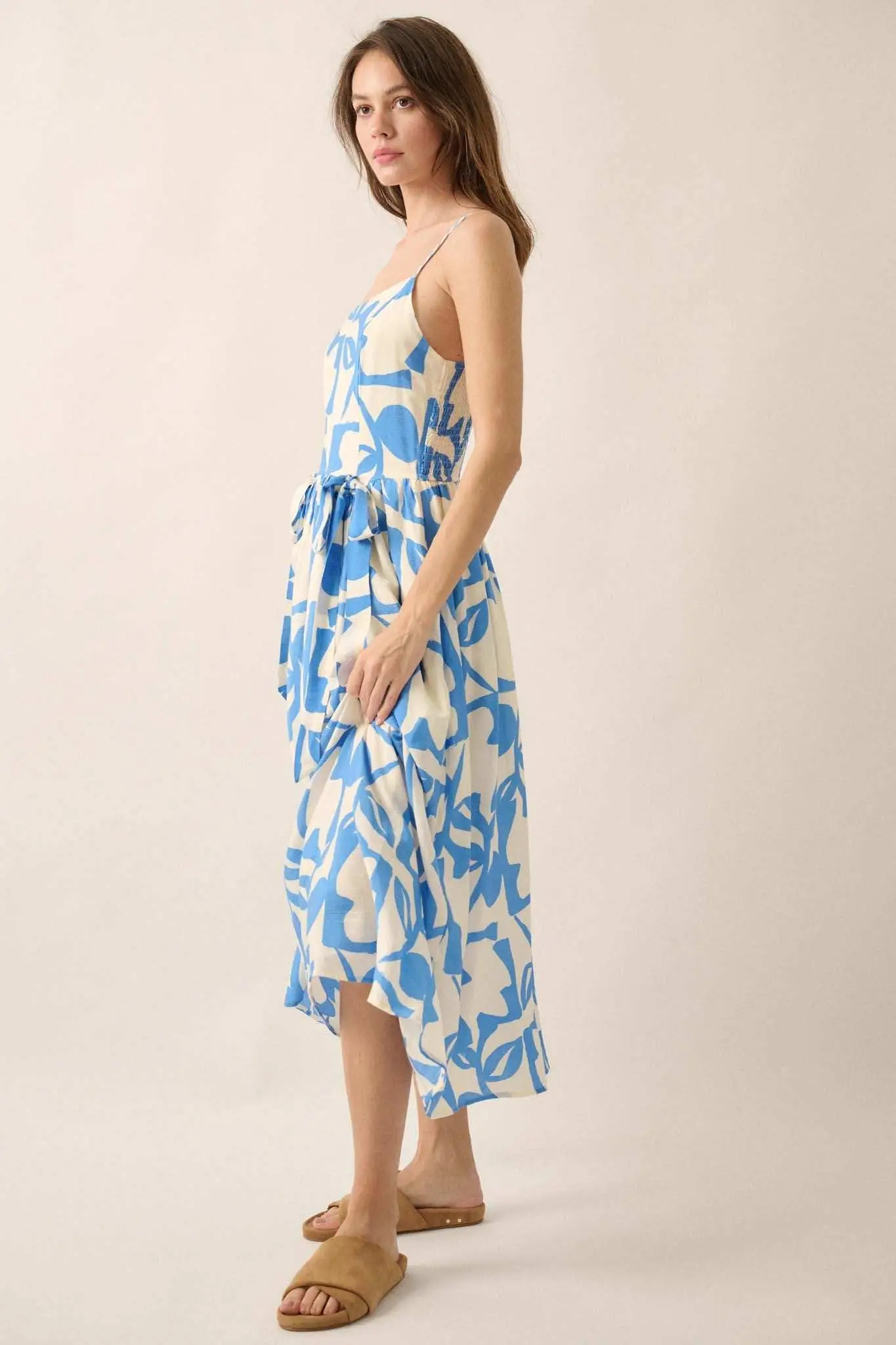 Bold Bouquet Abstract Floral Pocket Midi Dress - Image 11