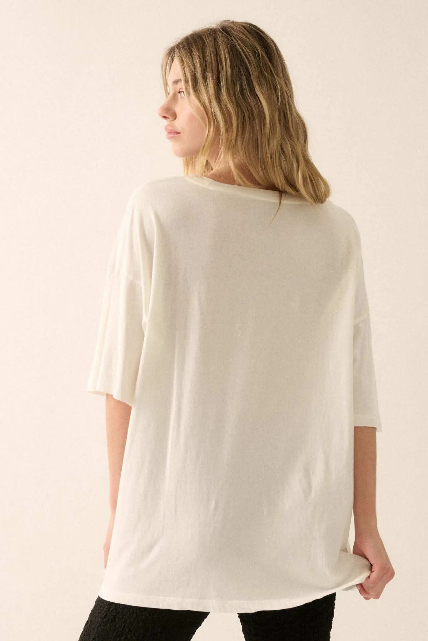 Born to be Fearless Oversize Graphic Tee - Image 9