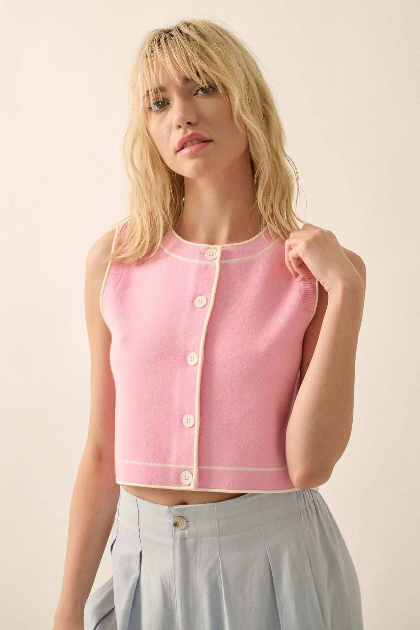 Break Out Sleeveless Button-Up Cropped Sweater - Image 5