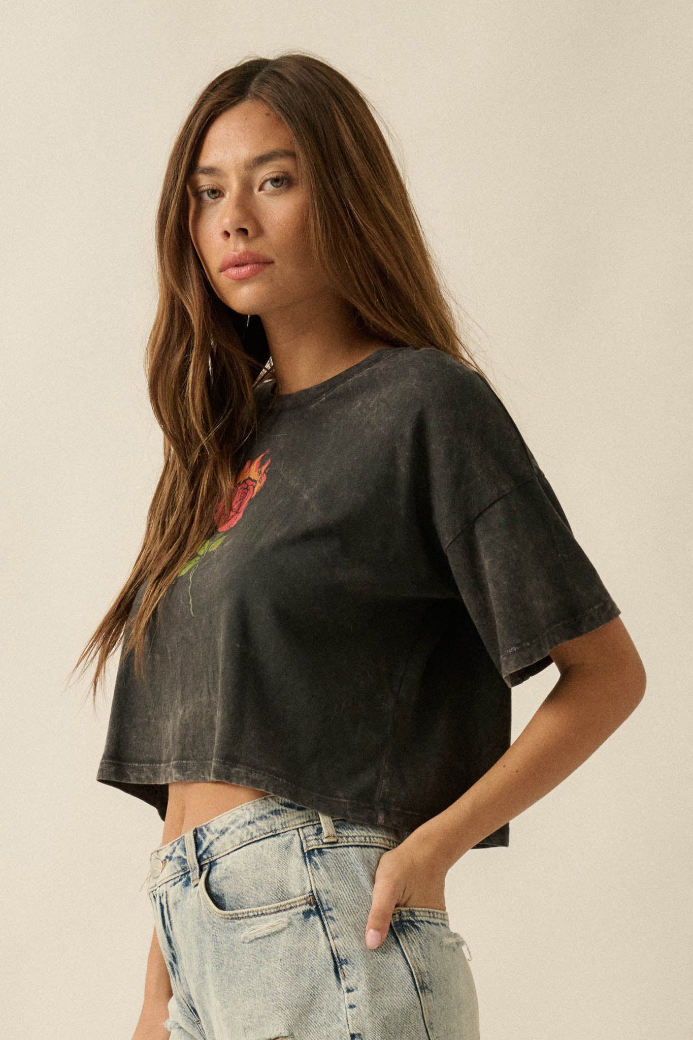 Burning Rose Vintage-Wash Cropped Graphic Tee - Image 8