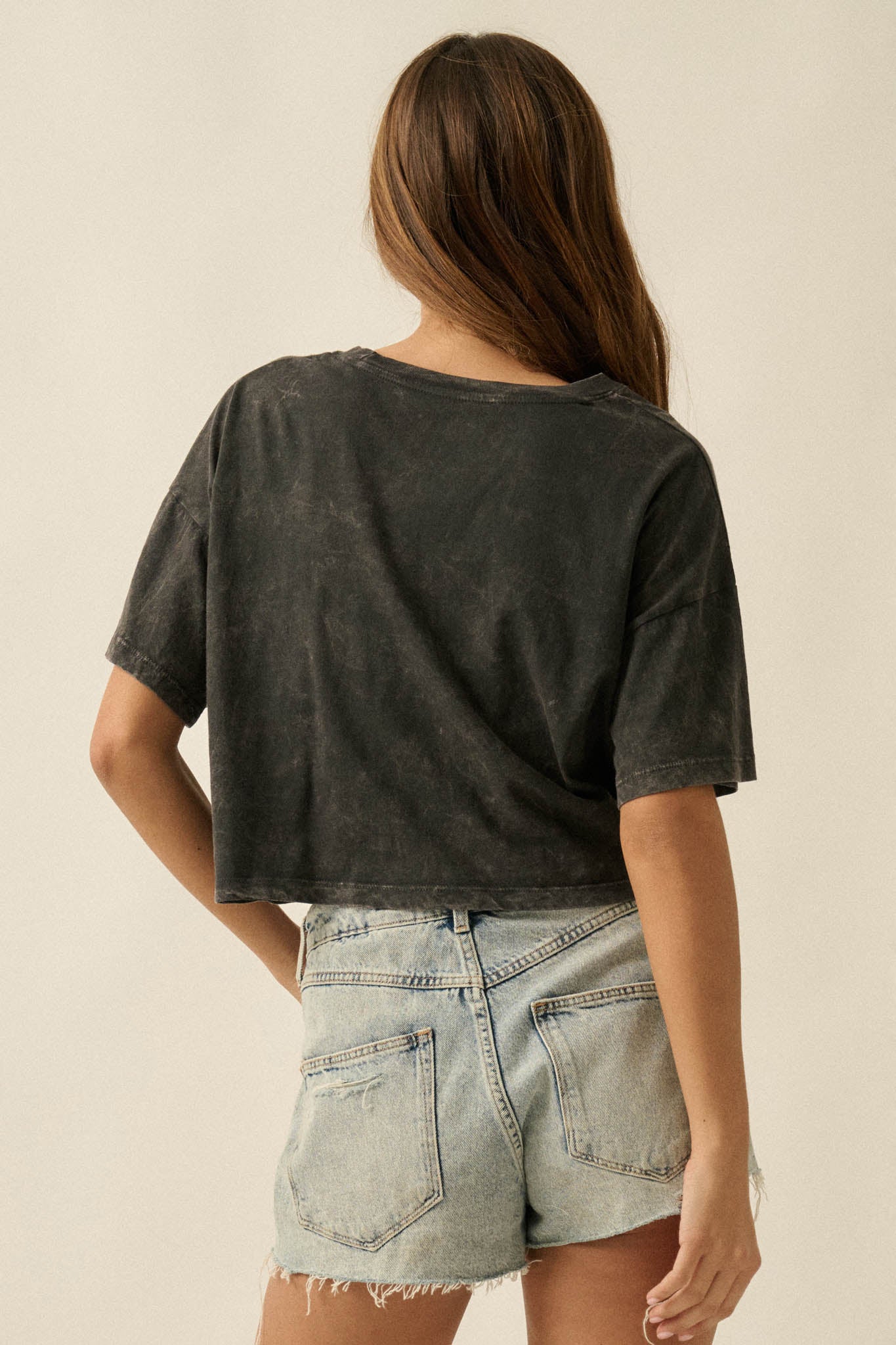 Burning Rose Vintage-Wash Cropped Graphic Tee - Image 9