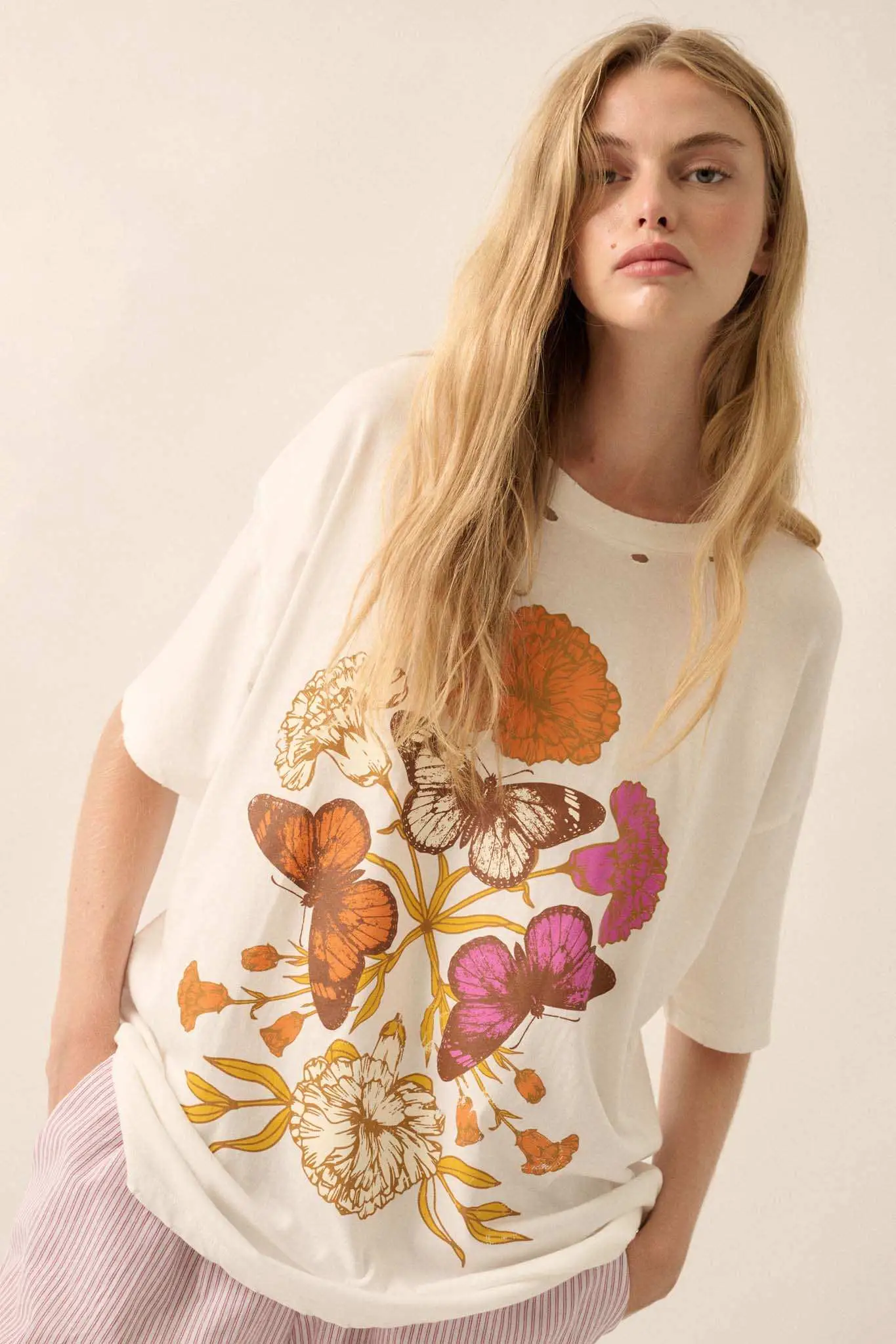 Butterfly Fantasy Distressed Oversize Graphic Tee - Image 3