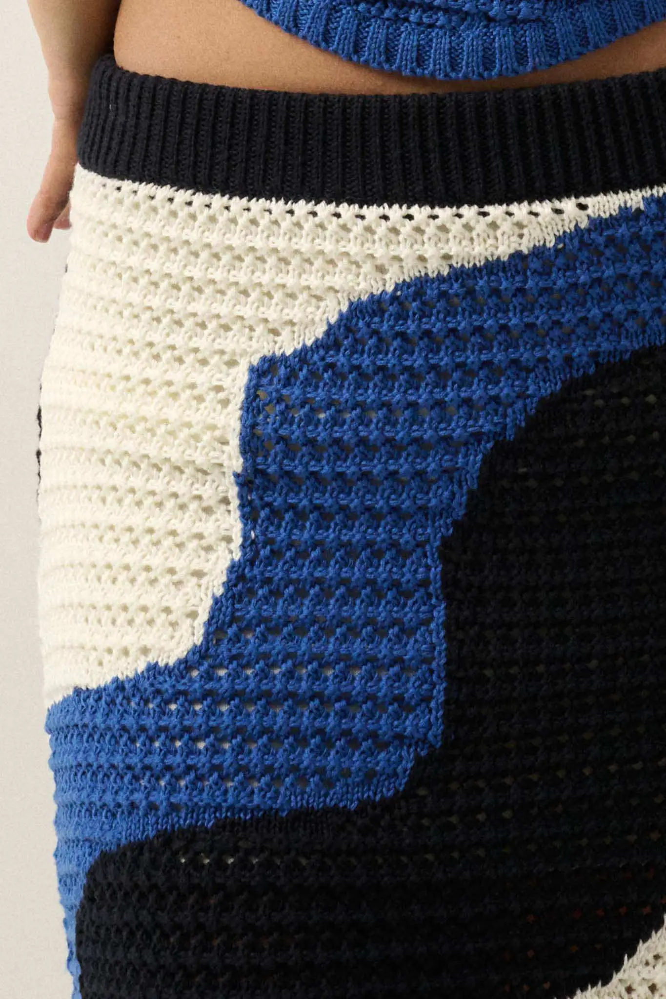 Catching Waves Colorblock Crochet Knit Mini Skirt - Image 11