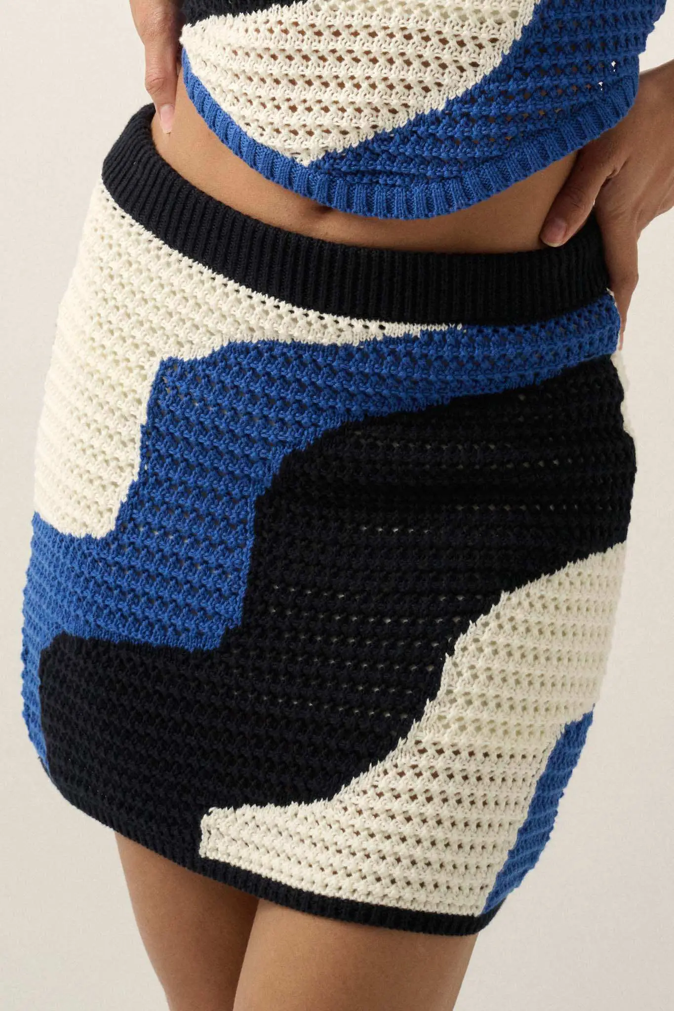 Catching Waves Colorblock Crochet Knit Mini Skirt - Image 9