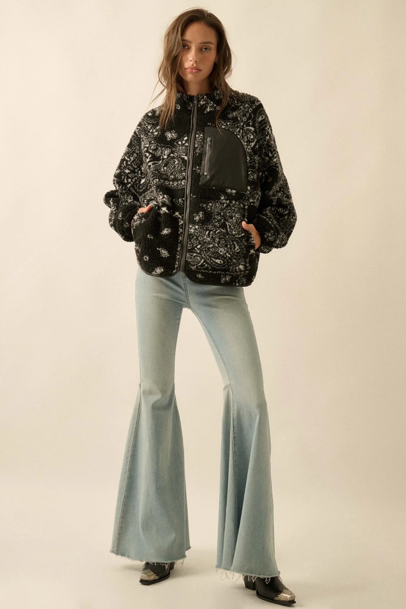Chasing Dreams Paisley-Print Fleece Zip-Up Jacket - Image 5