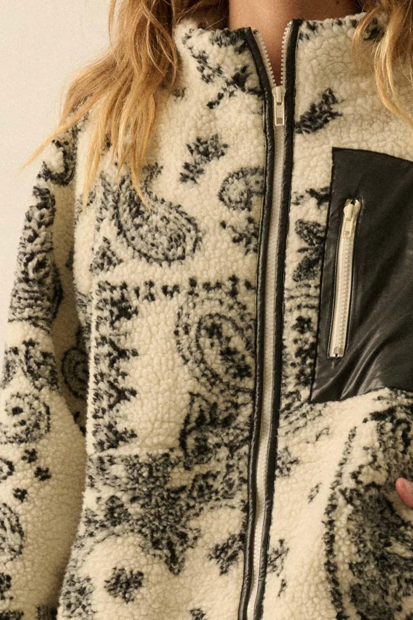 Chasing Dreams Paisley-Print Fleece Zip-Up Jacket - Image 8