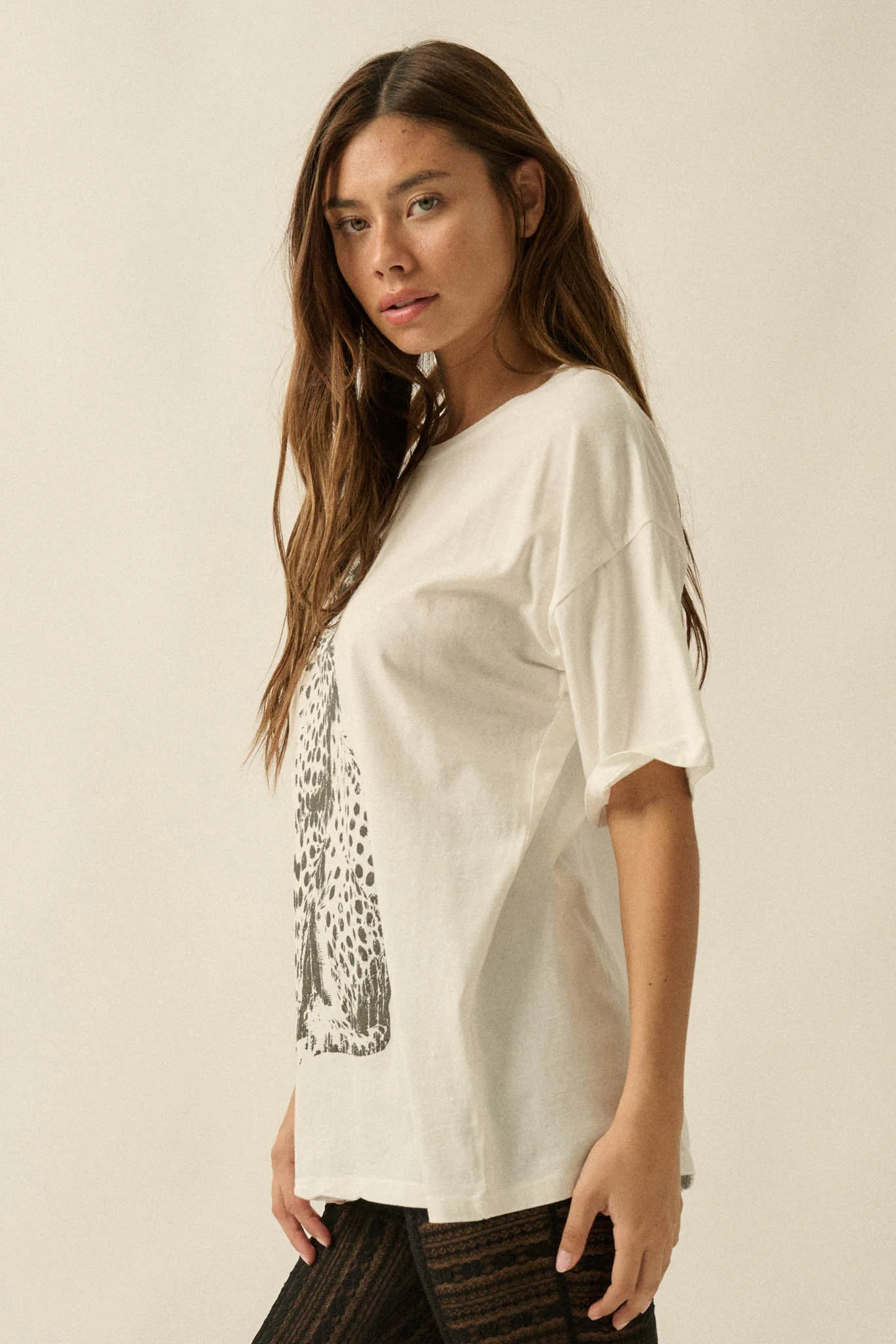 Chill Cheetah Oversize Vintage Graphic Tee - Image 8