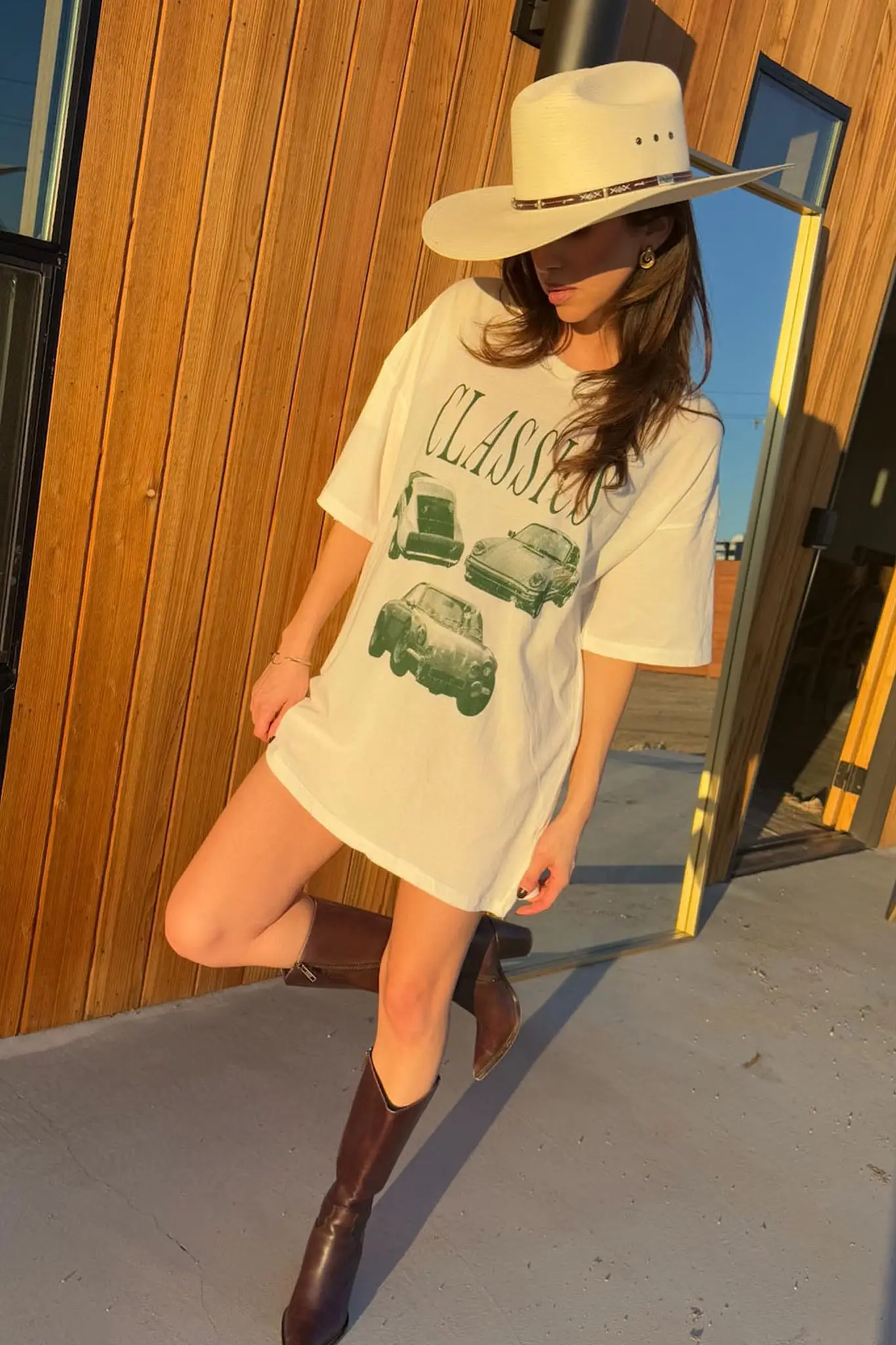 Classic Cars Distressed Oversize Graphic Tee - Image 2