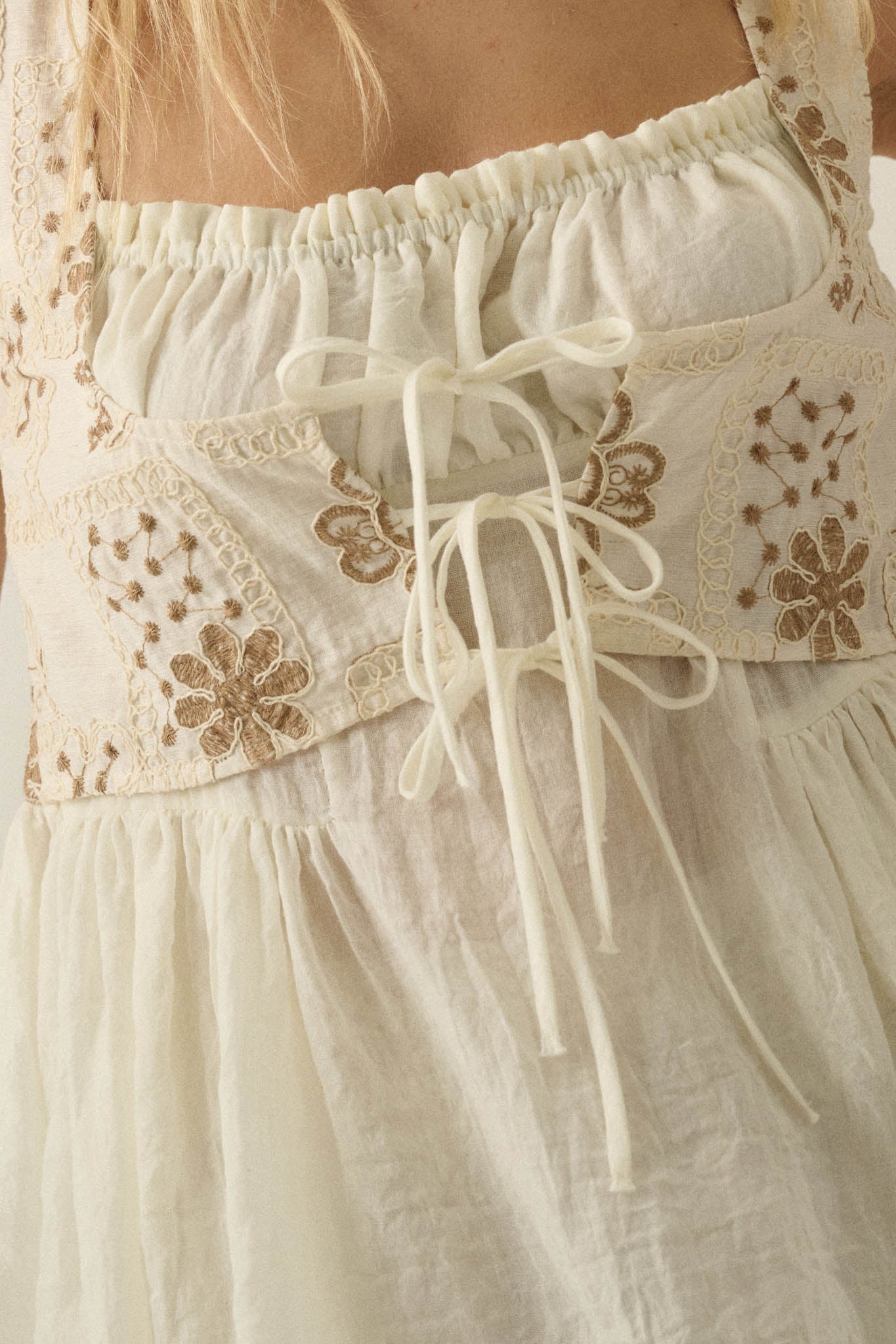 Cottage Garden Floral-Embroidered Peasant Tank Top - Image 5