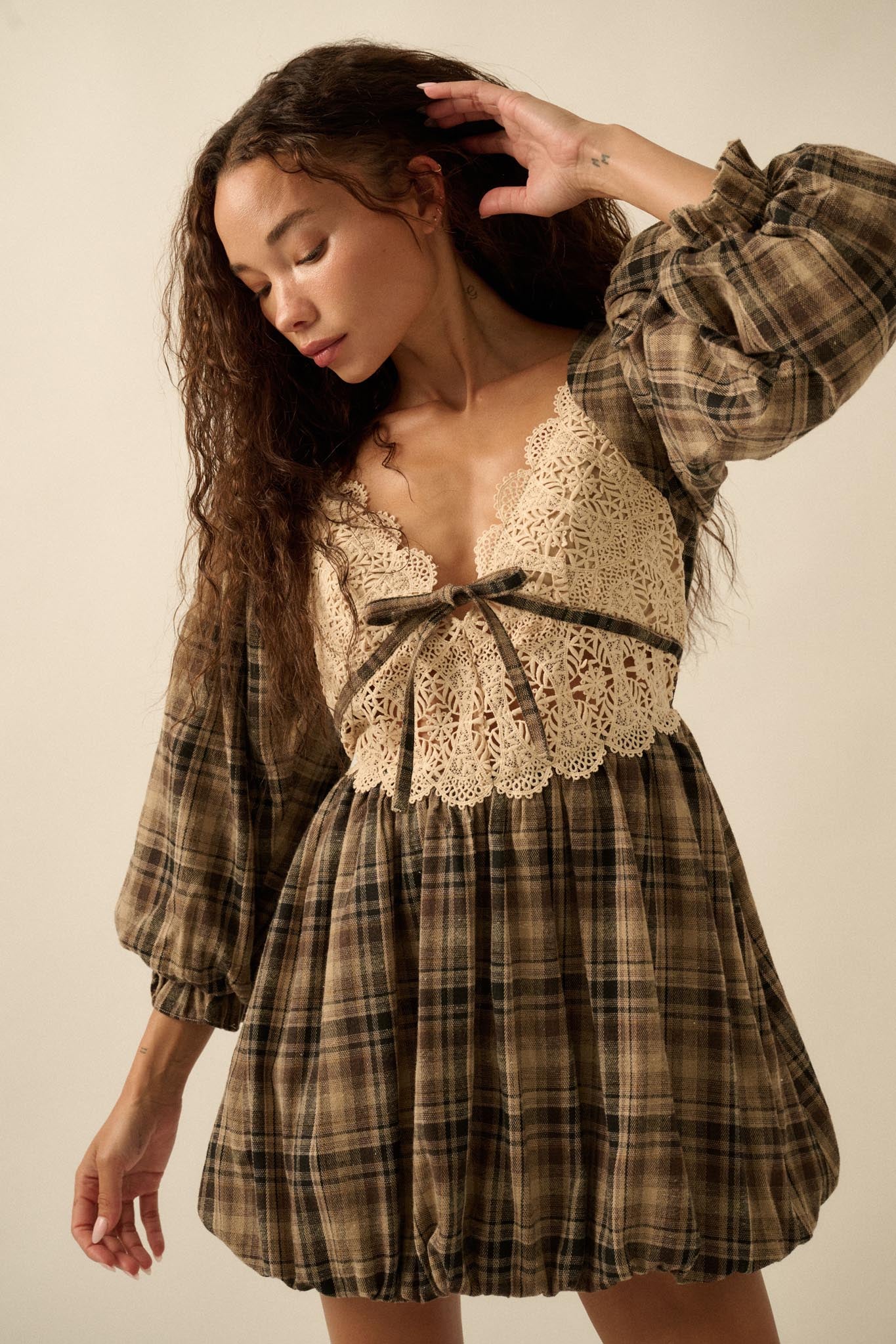 Country Cottage Plaid and Lace Bubble Mini Dress - Image 10