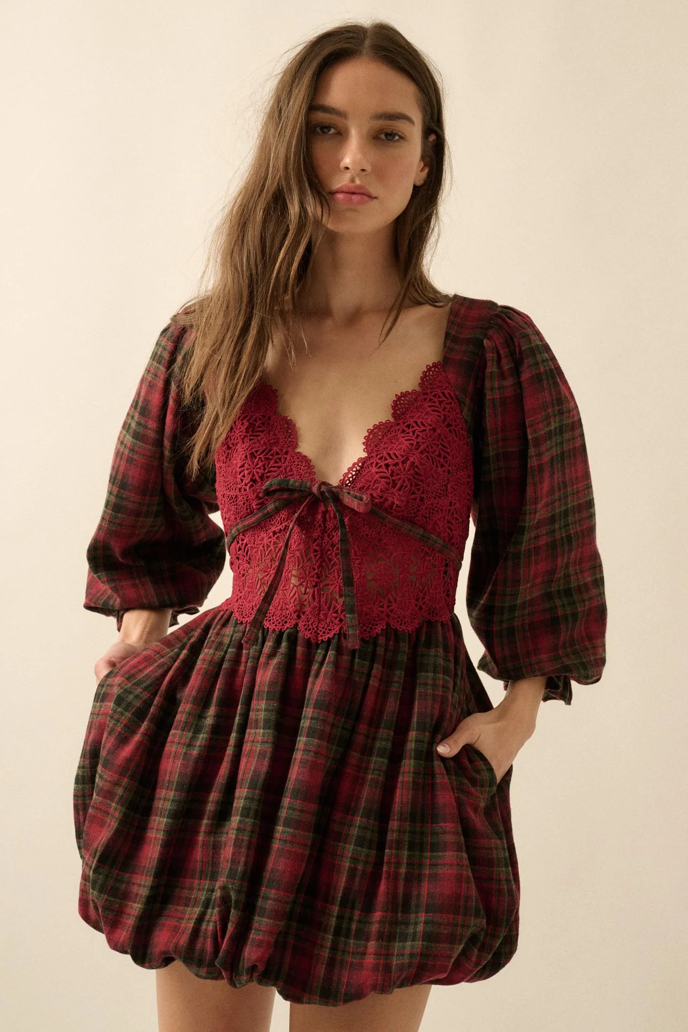 Country Cottage Plaid and Lace Bubble Mini Dress - Image 4