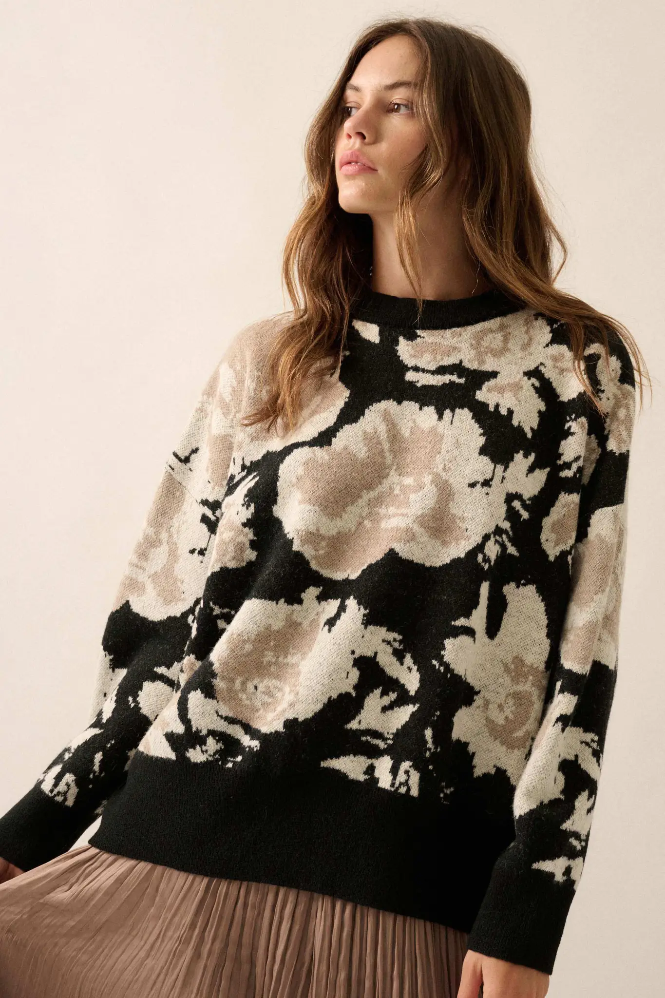 Cuddly Blossoms Oversize Floral Jacquard Sweater - Image 11