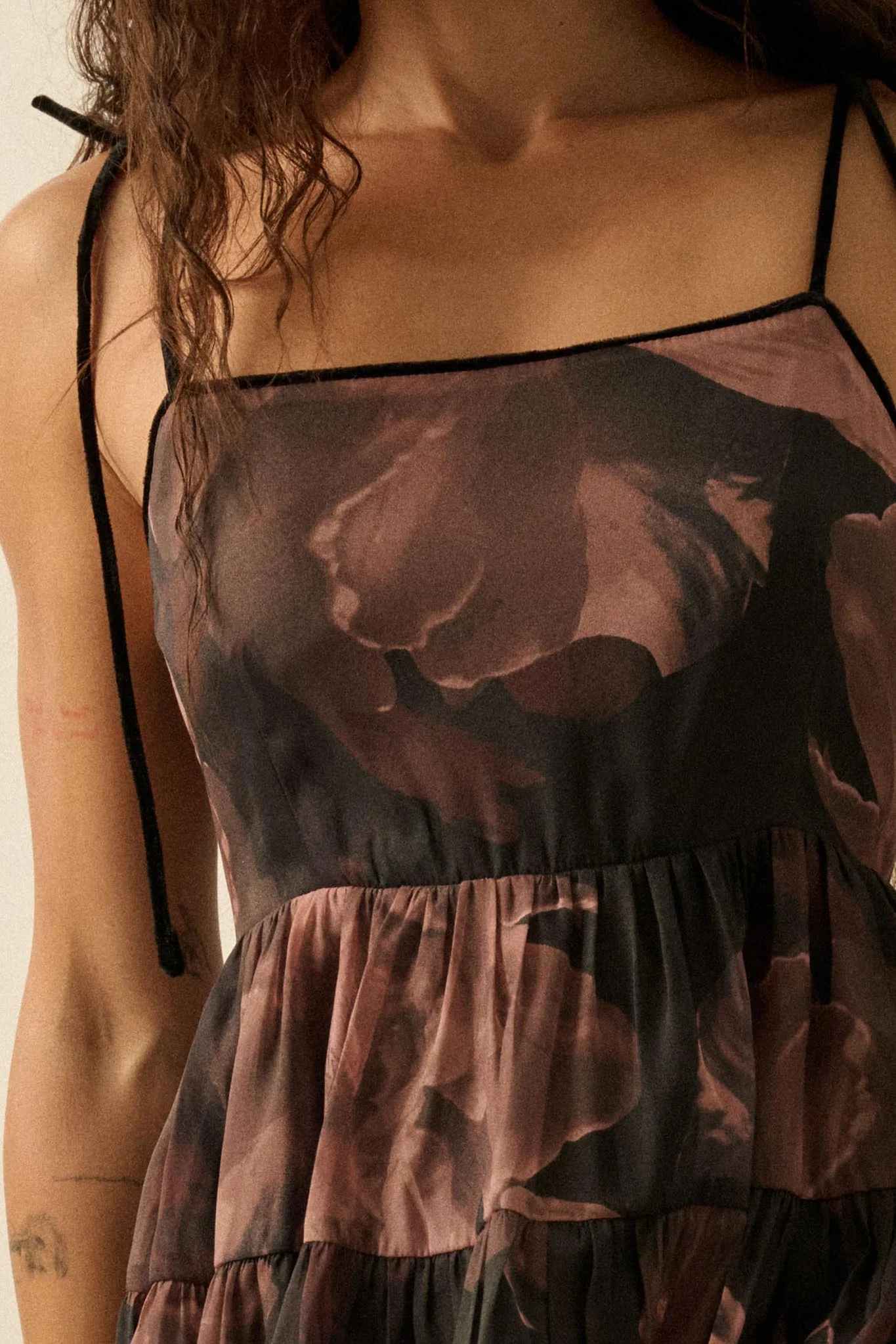 Decadent Blooms Floral Organza Midi Dress - Image 7