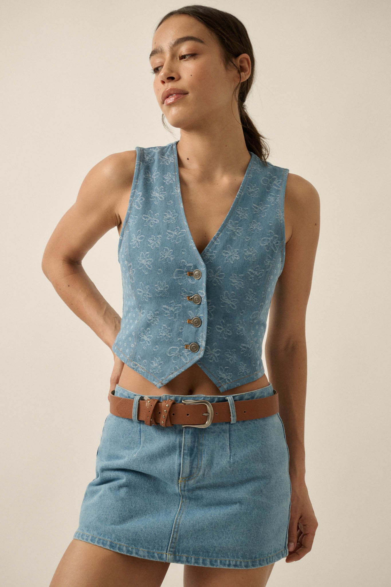 Denim Blooms Floral Jacquard Denim Cropped Vest - Image 4
