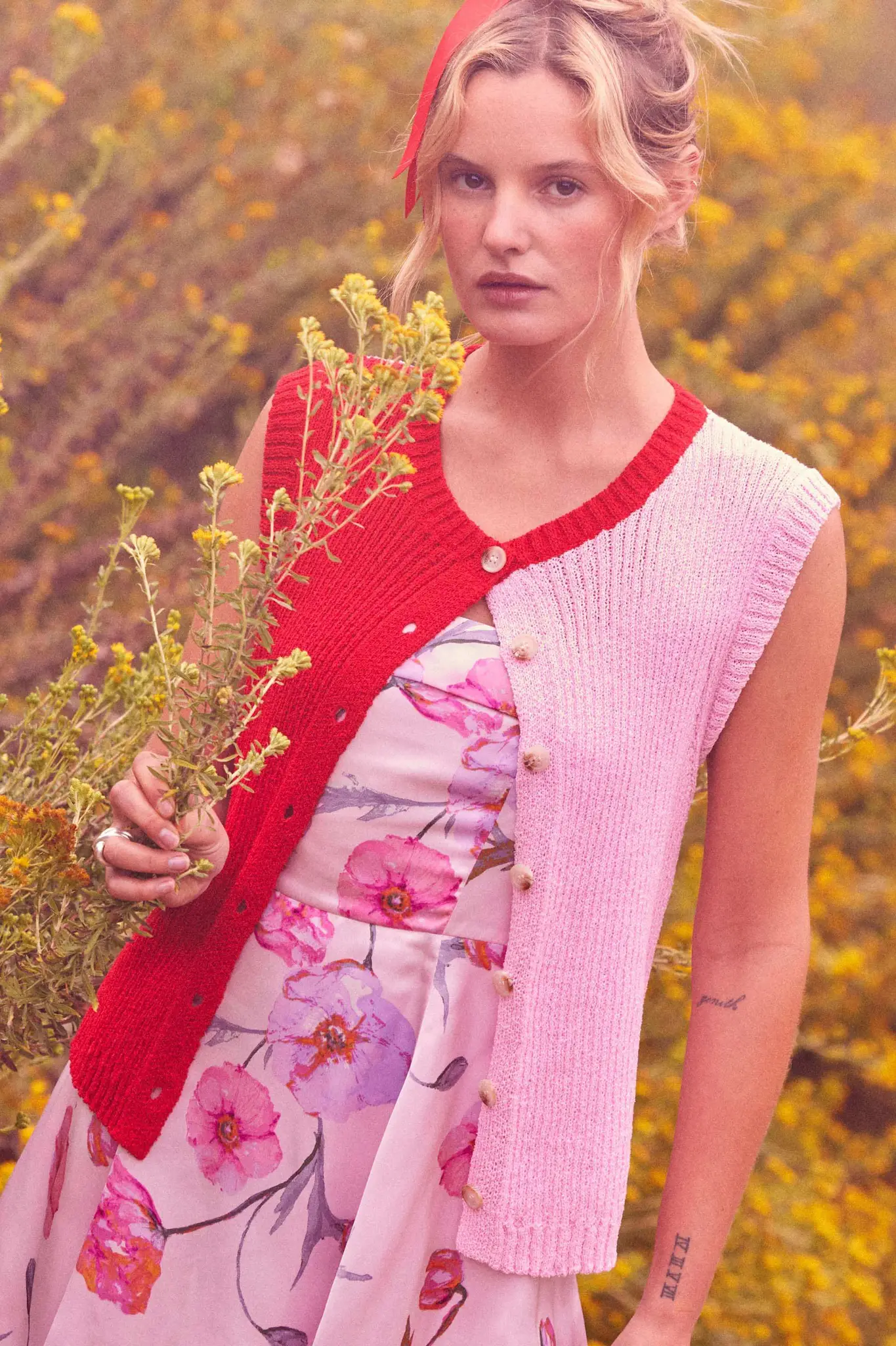 Double Date Colorblock Knit Buttoned Sweater Vest - Image 3