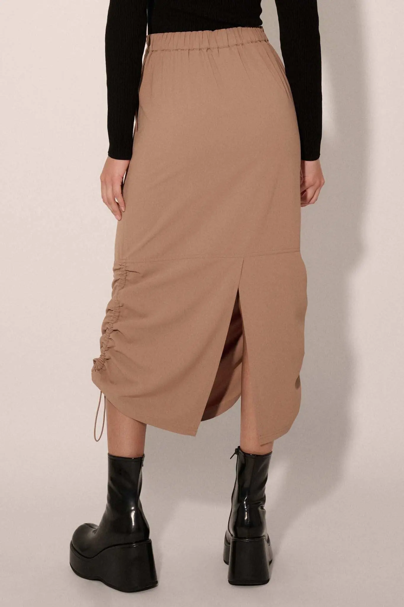 Draw Me In Ruched Drawstring Maxi Skirt - Image 11