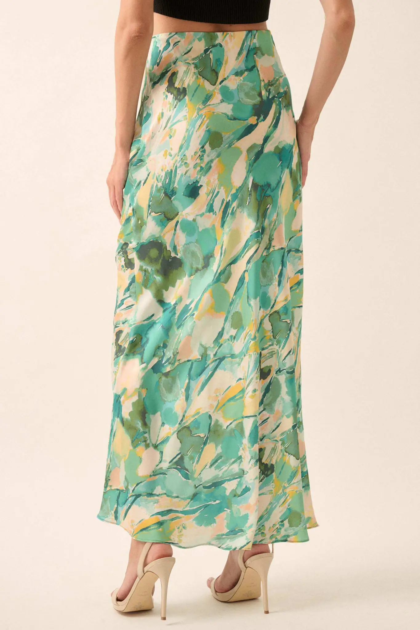 Dream Weaver Abstract-Print Satin Maxi Skirt - Image 12