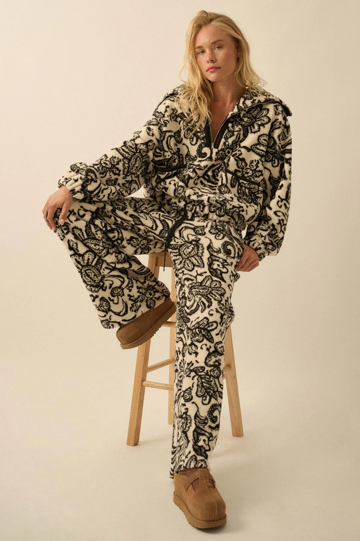 Dream World Paisley Fleece Half-Zip Pullover - Image 2