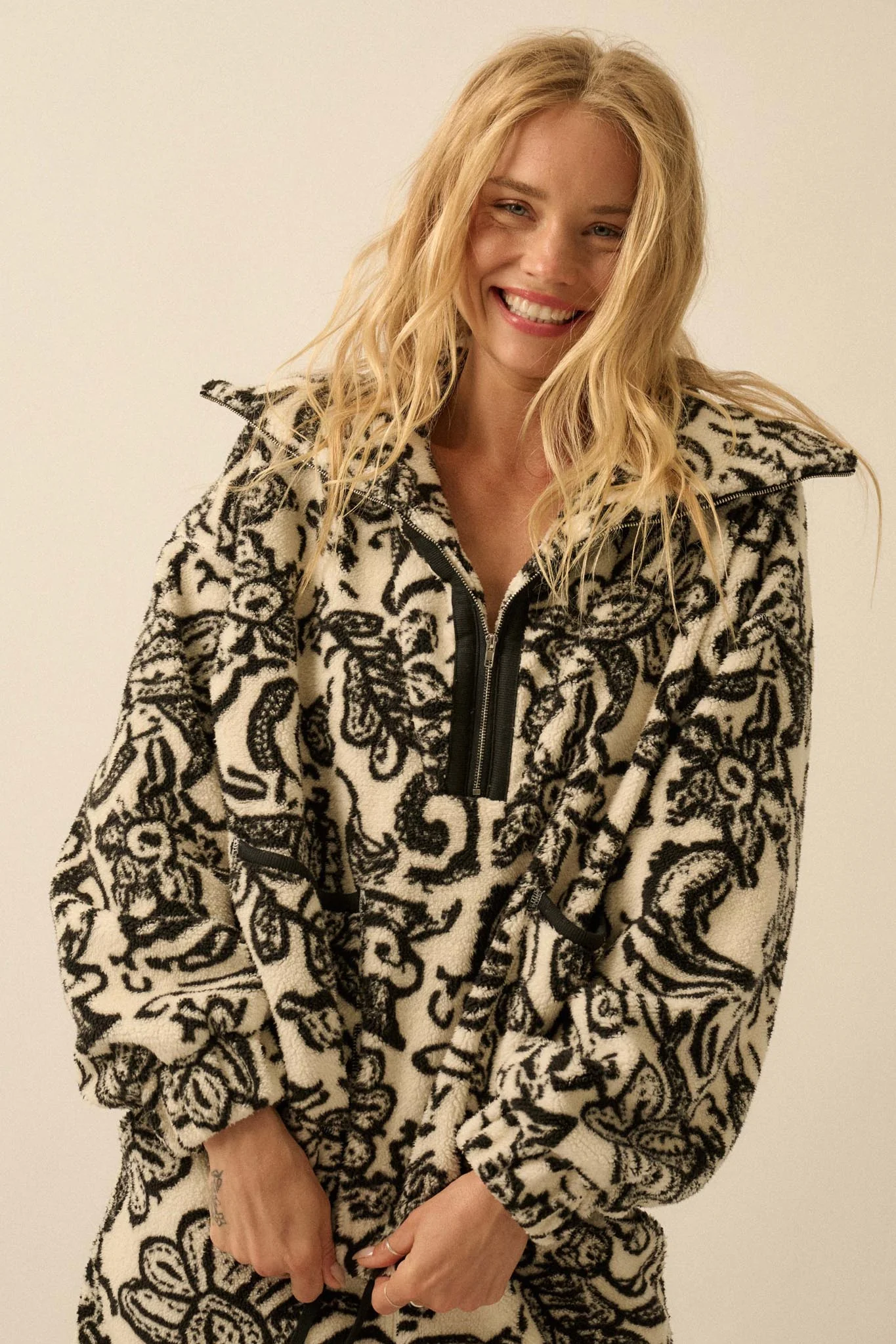 Dream World Paisley Fleece Half-Zip Pullover - Image 3
