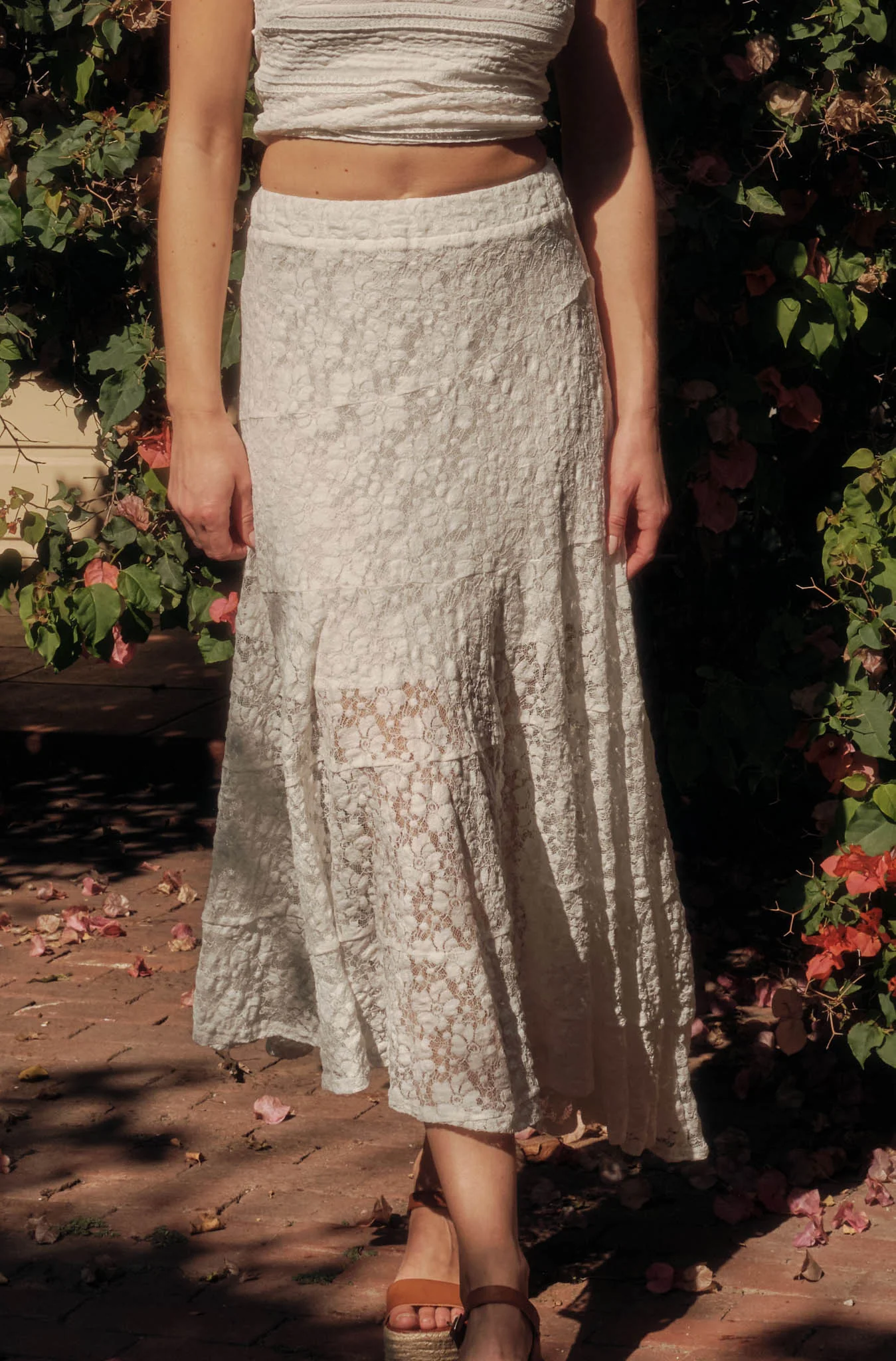 Dreamy Day Floral Lace Asymmetrical Midi Skirt - Image 8