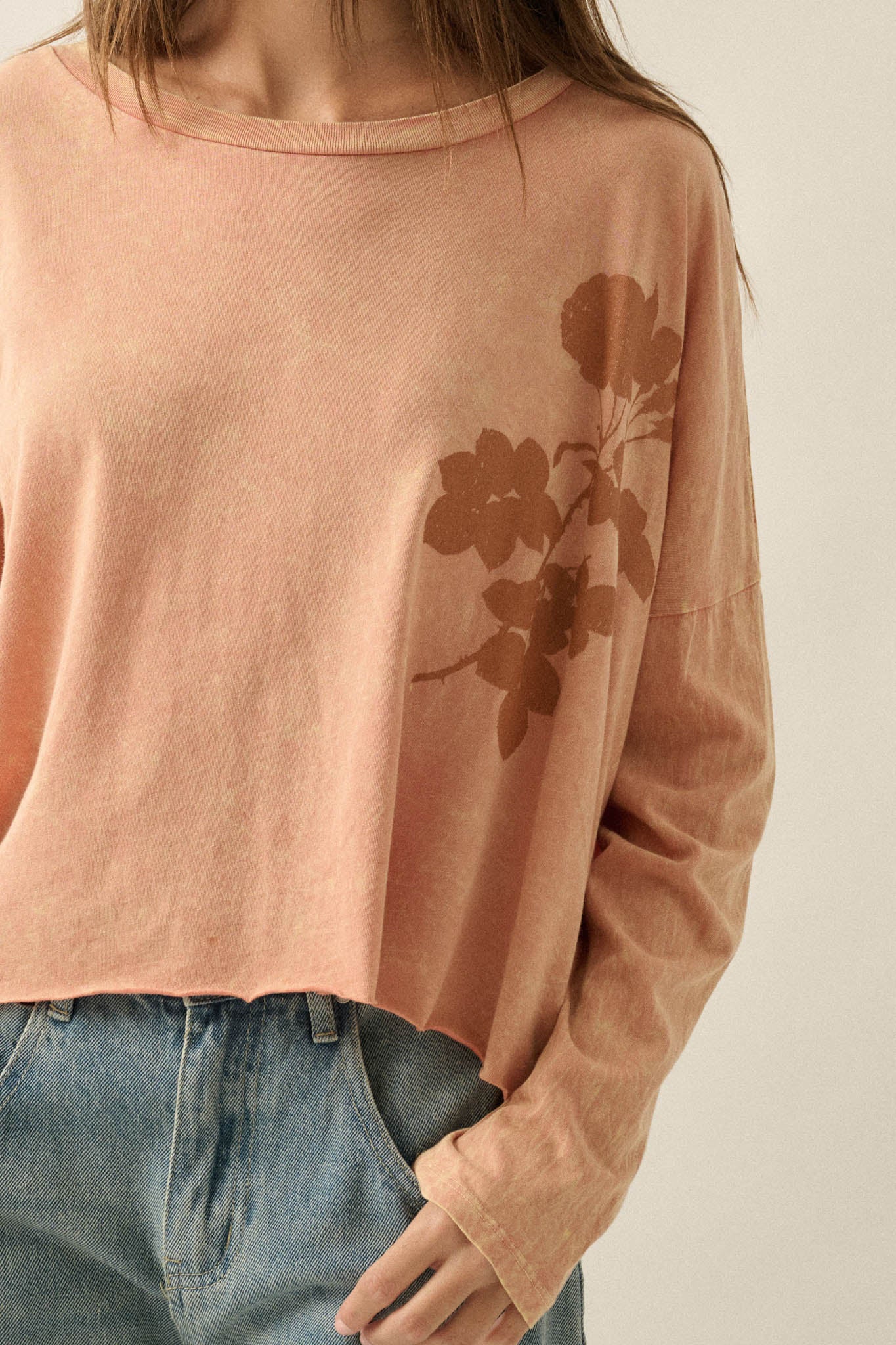 Faded Rose Long-Sleeve Cropped Graphic Tee - Image 5
