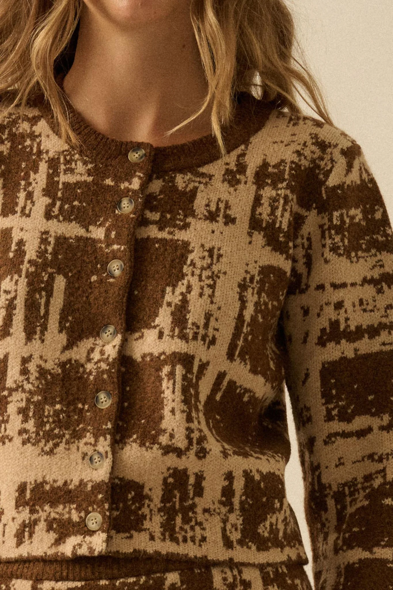 Fair and Square Plaid Jacquard-Knit Cardigan - Image 4