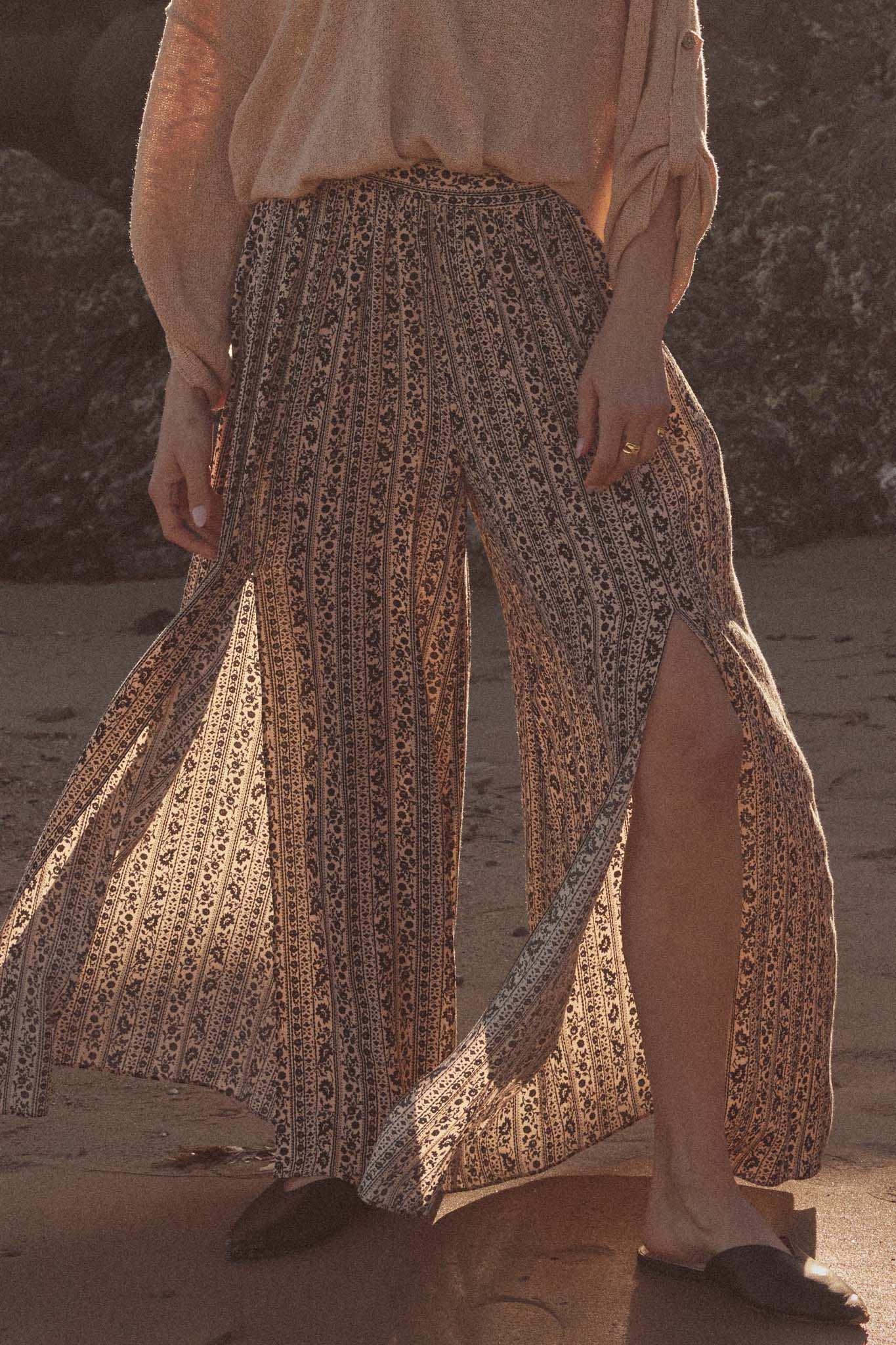 Far Beyond Floral-Stripe Split Wide-Leg Pants - Image 2