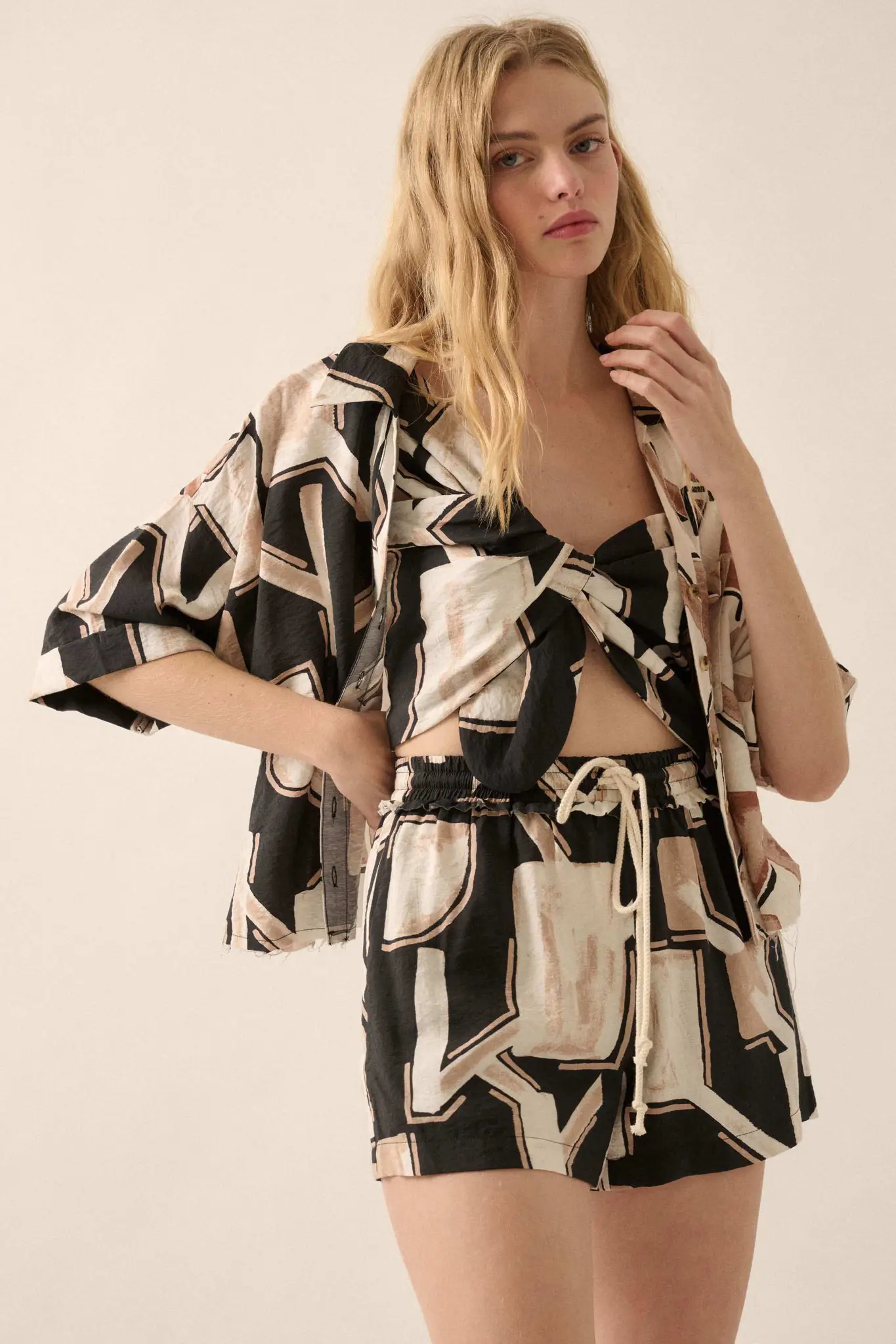 Faraway Places Abstract-Print Drawstring Shorts - Image 8