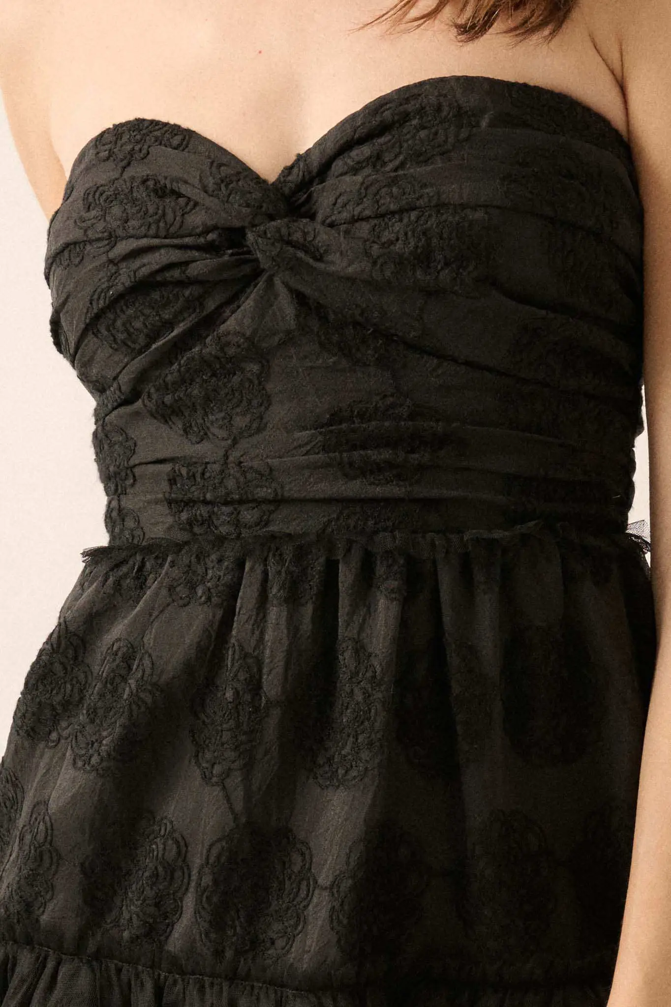 Floral Finesse Ruffled Lace Strapless Mini Dress - Image 2