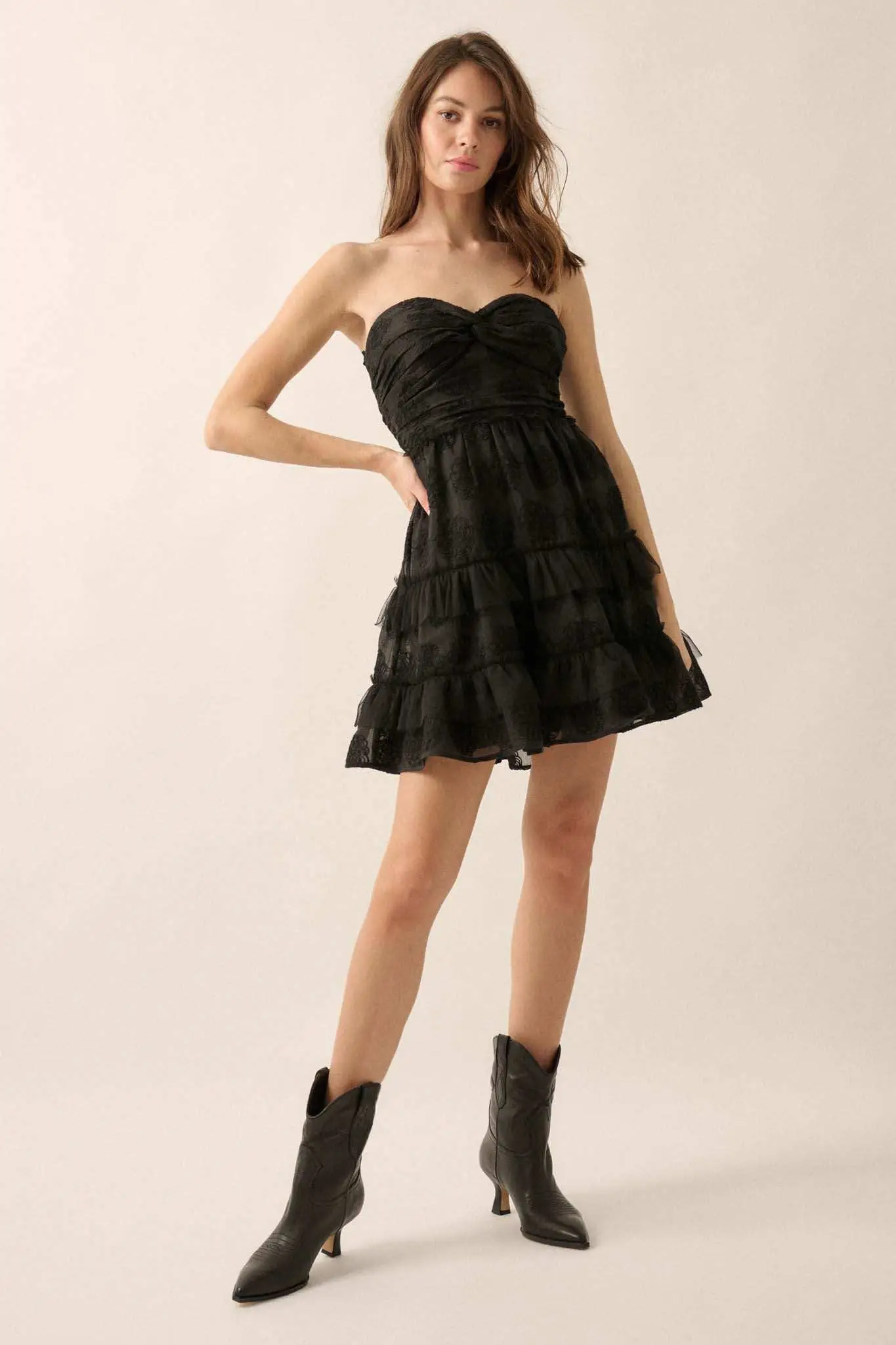 Floral Finesse Ruffled Lace Strapless Mini Dress - Image 3