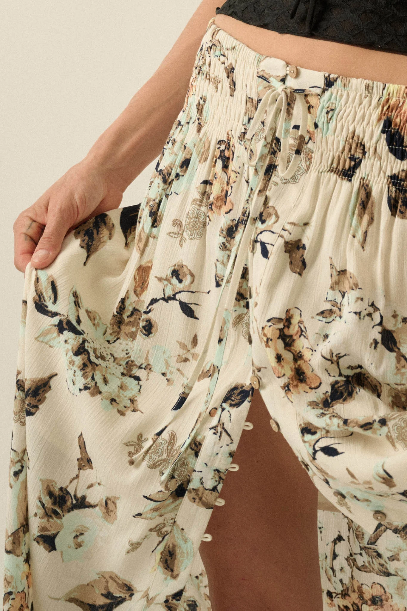 Flores Bonitas Floral Button-Front Maxi Skirt - Image 5