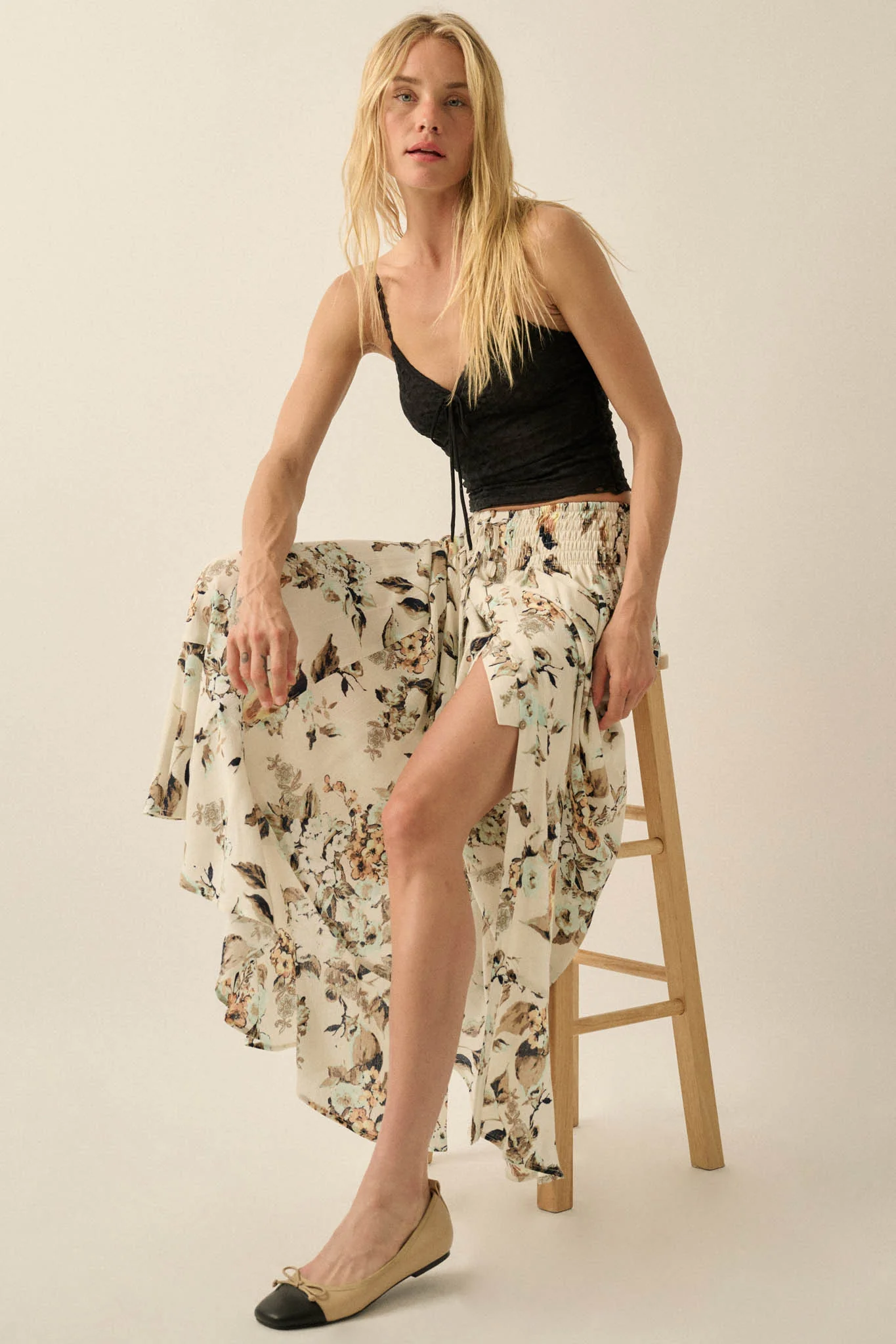 Flores Bonitas Floral Button-Front Maxi Skirt - Image 7