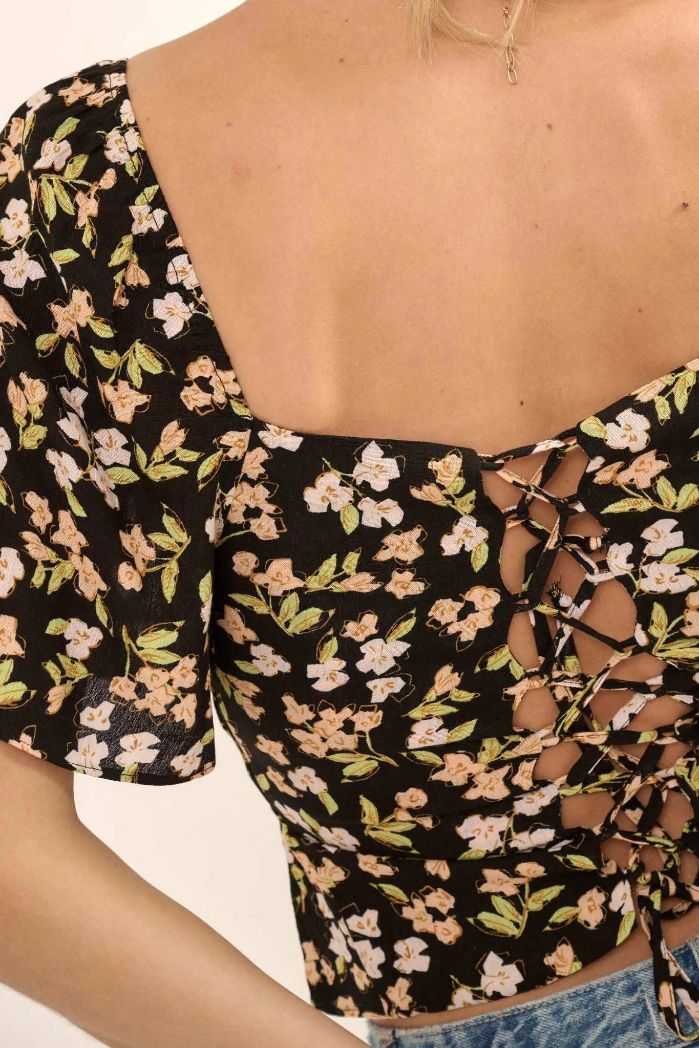 Fresh Blooms Floral Lace-Up Peasant Top - Image 6