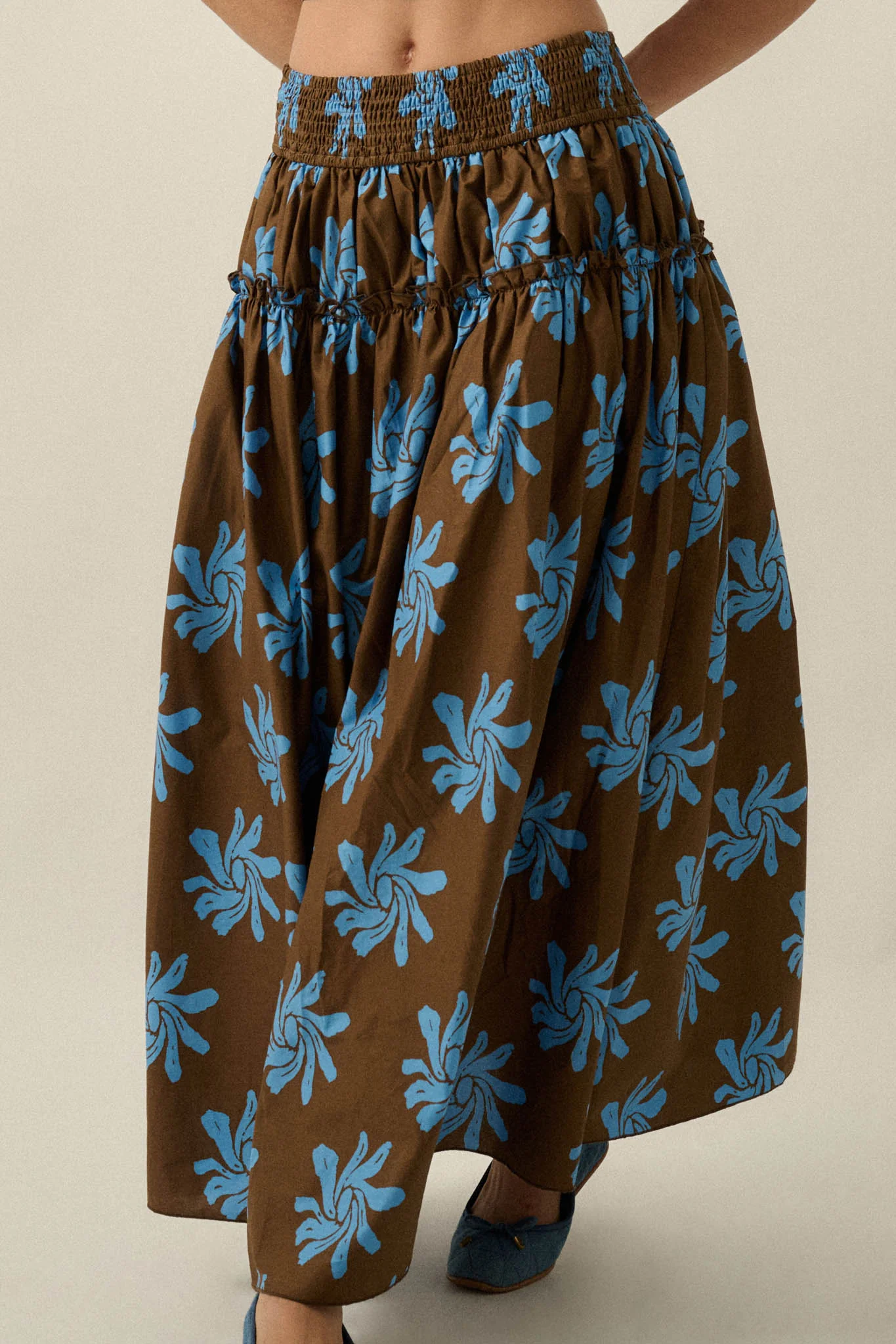 Garden Twirl Floral-Print Gathered Maxi Skirt - Image 2