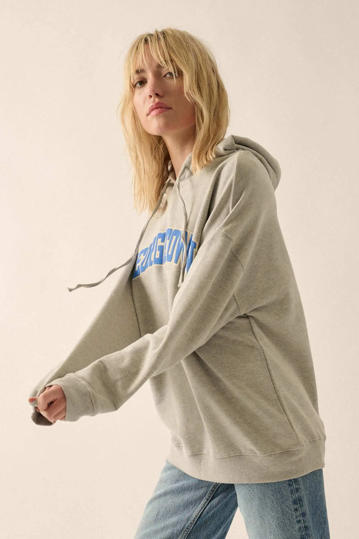 Georgetown Varsity Puff-Print Graphic Hoodie - Image 4