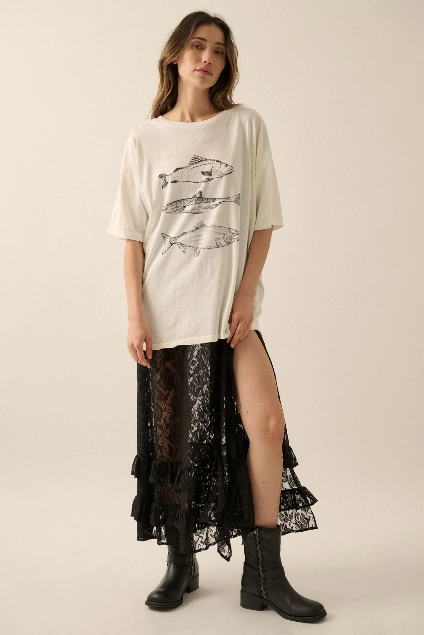 Go Fish Vintage-Print Oversize Graphic Tee - Image 3