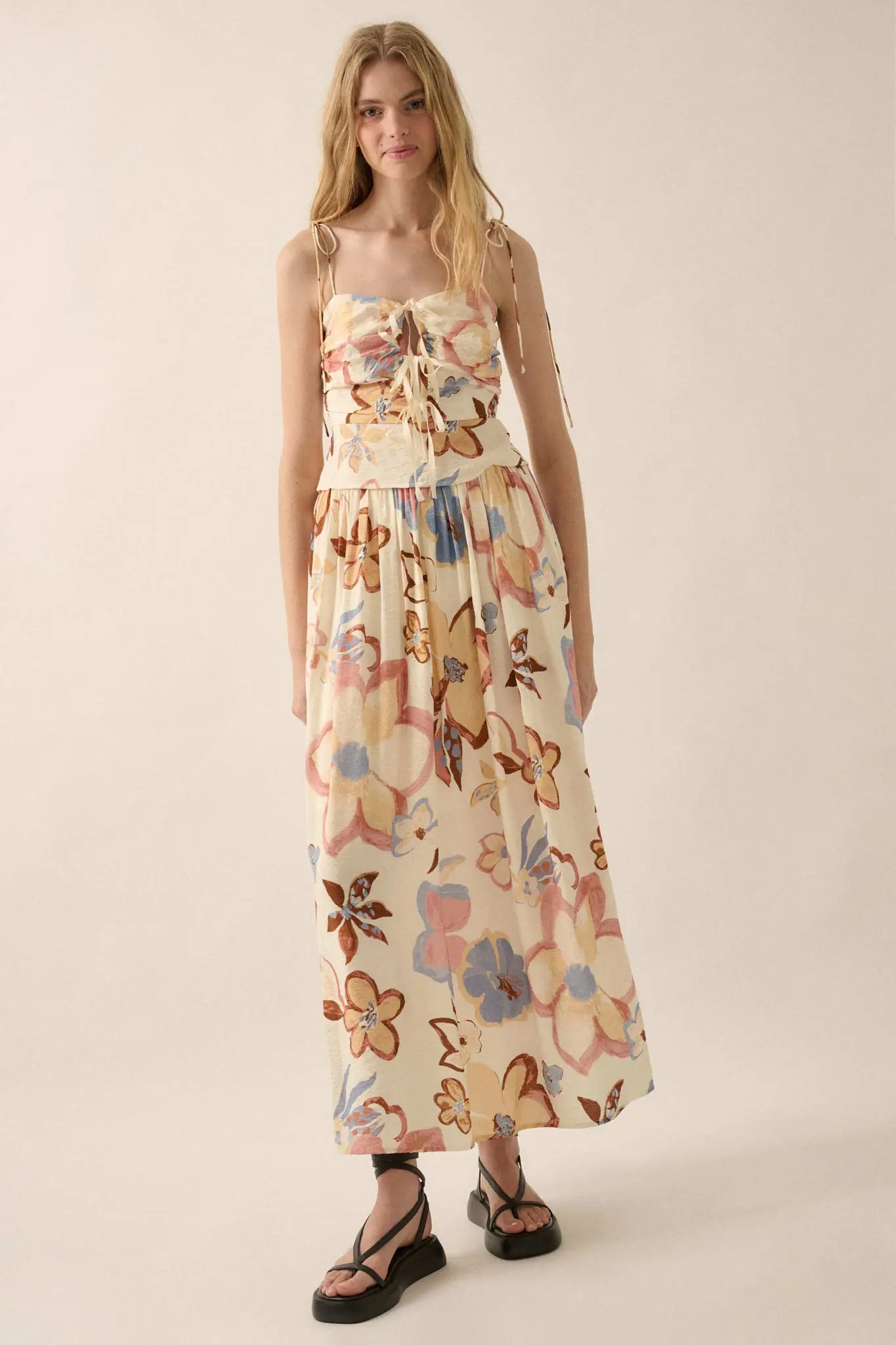 Grow On Textured Floral Cropped Tie-Front Cami Top - Image 13